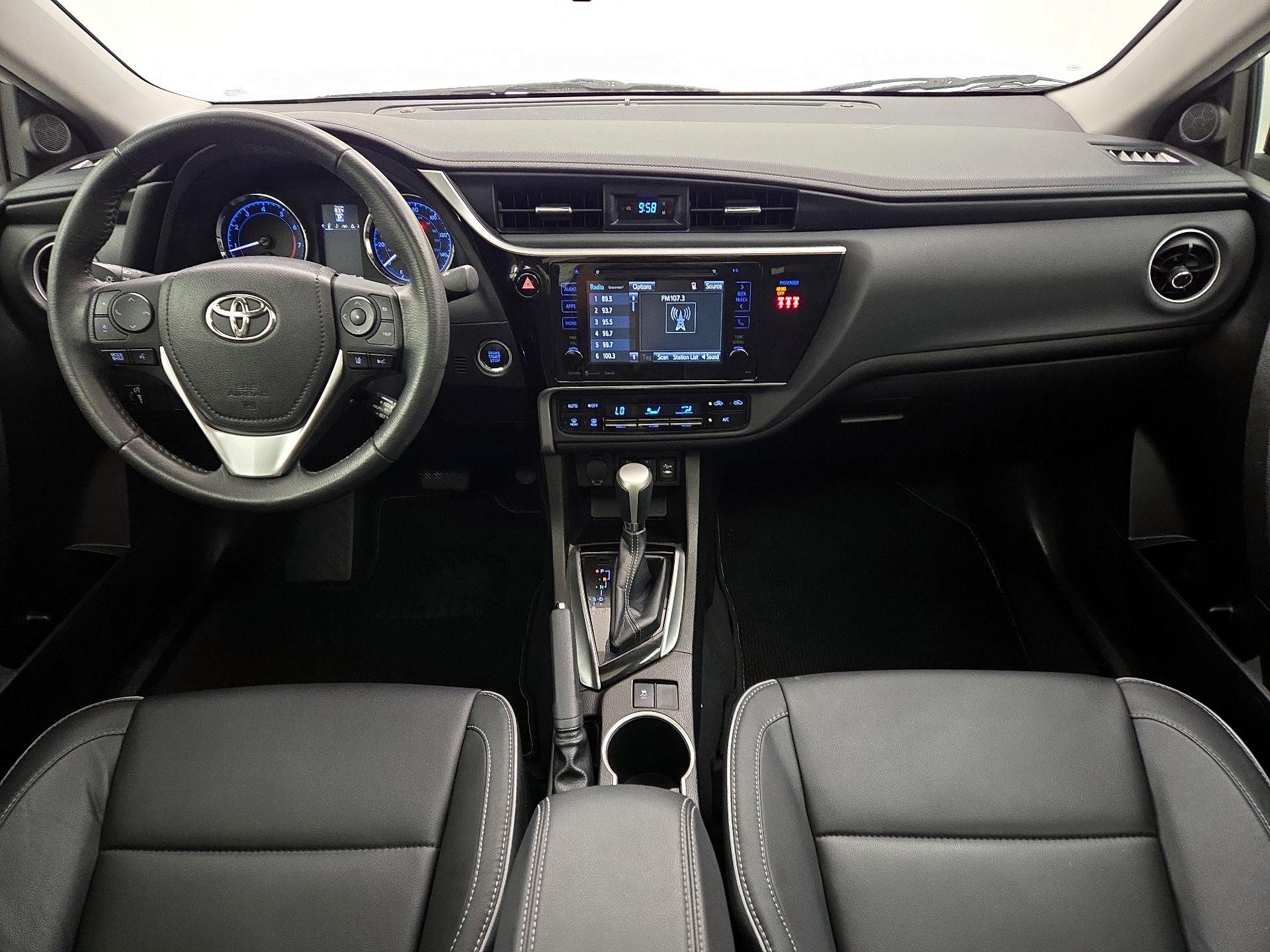 Thumbnail: 2018 Toyota Corolla - 9