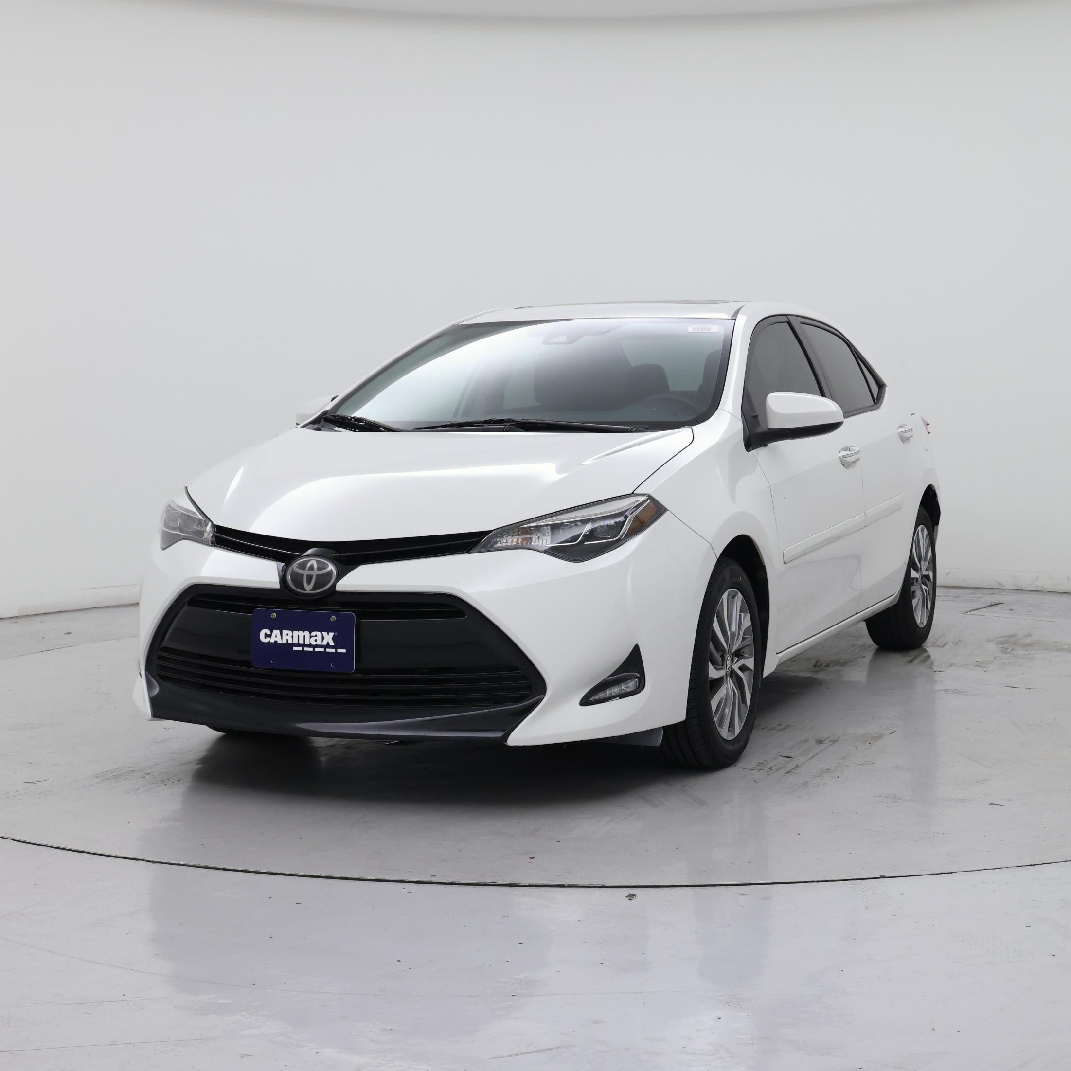 Thumbnail: 2018 Toyota Corolla - 4