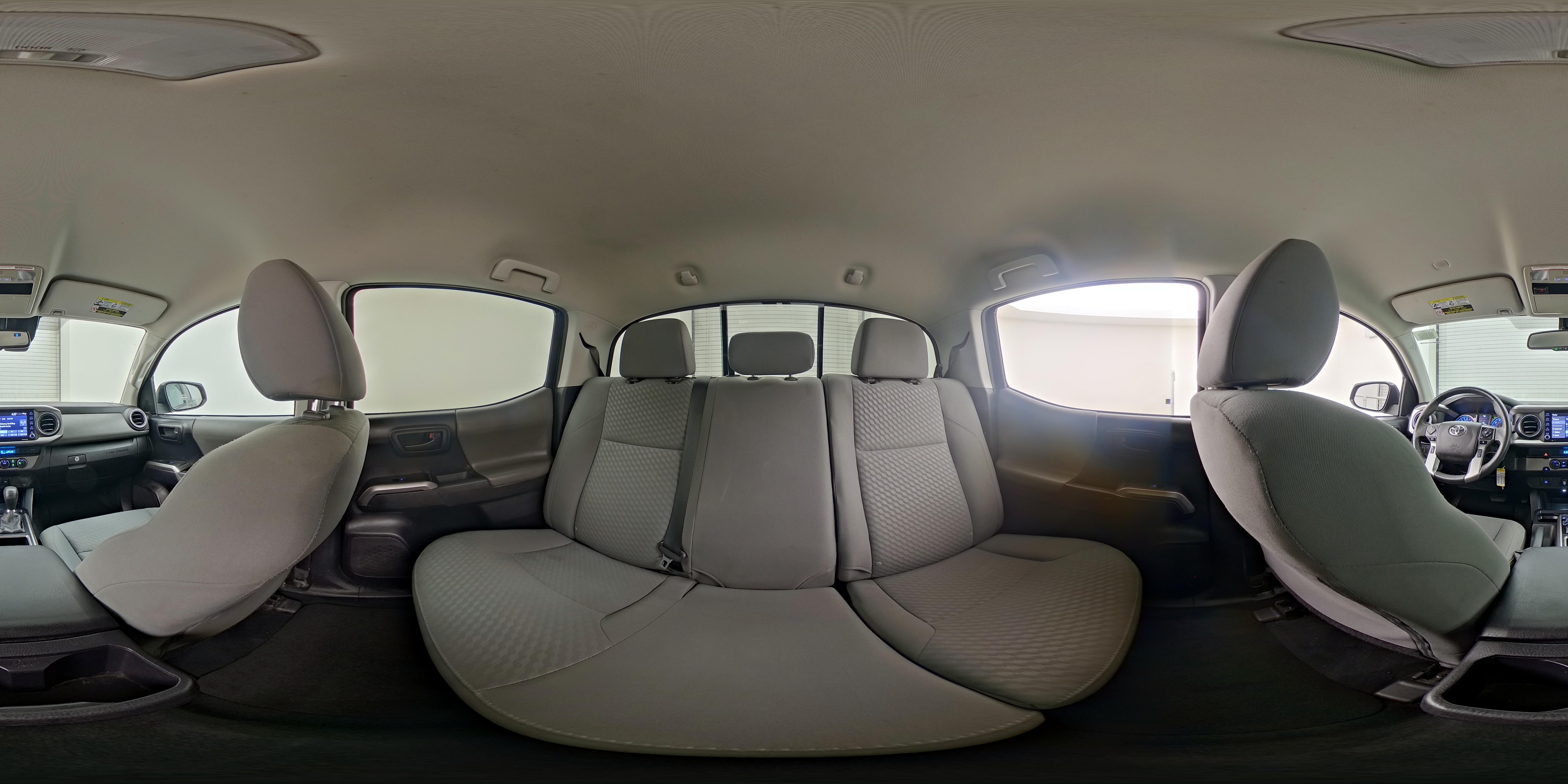2021 Toyota Tacoma SR5 - Photo 25