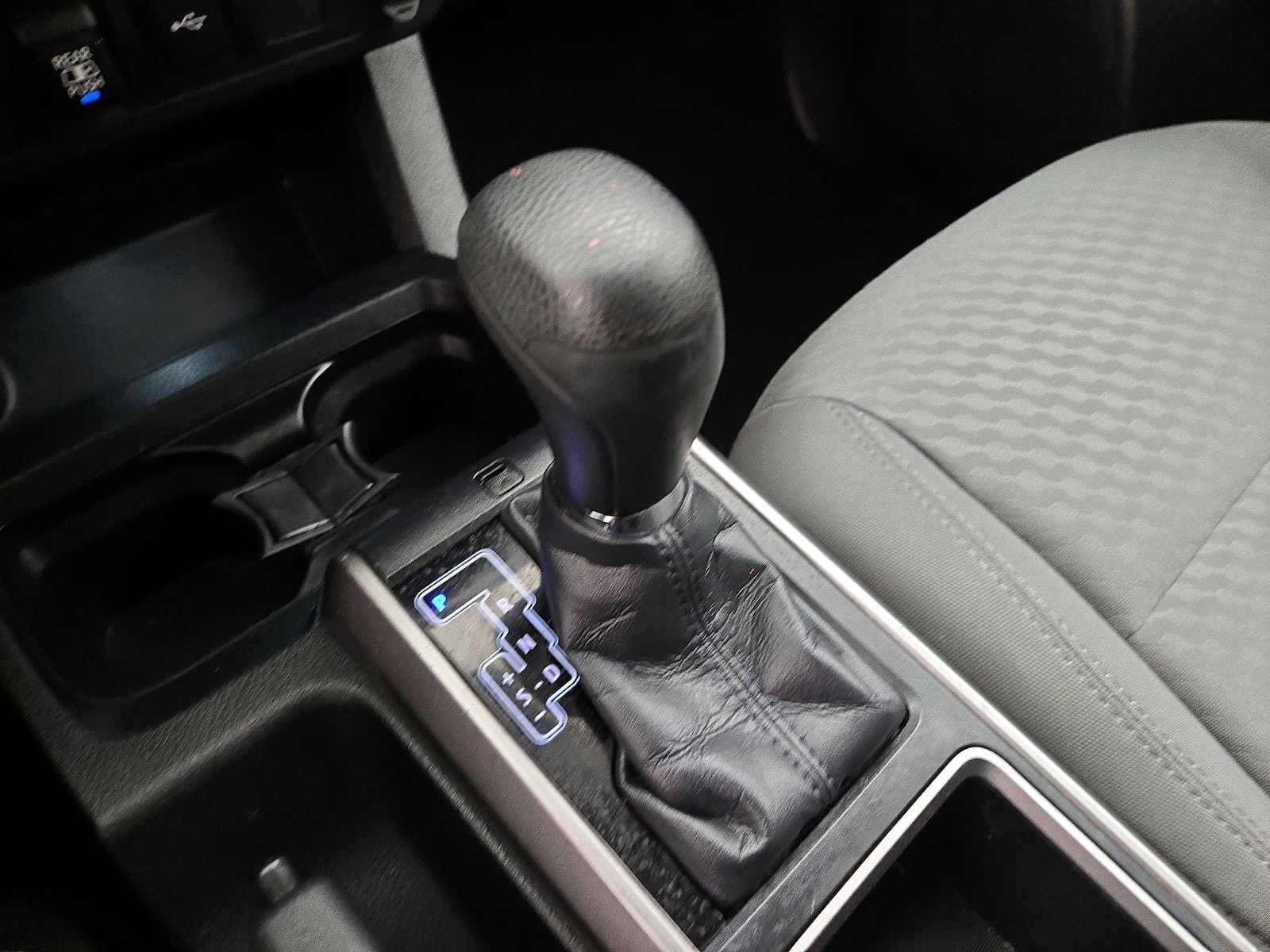 2021 Toyota Tacoma SR5 - Photo 18