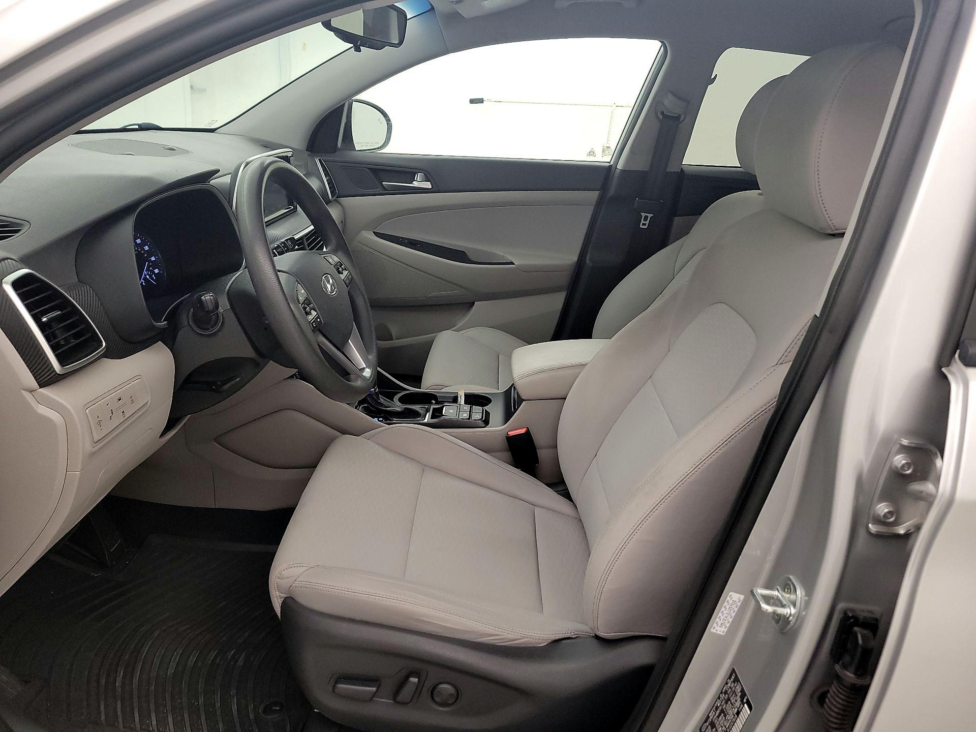 Thumbnail: 2020 Hyundai Tucson - 11