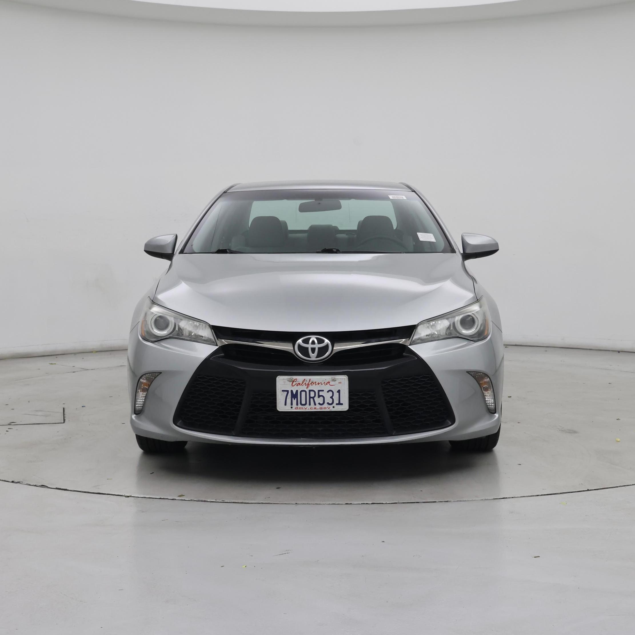 Thumbnail: 2016 Toyota Camry - 5