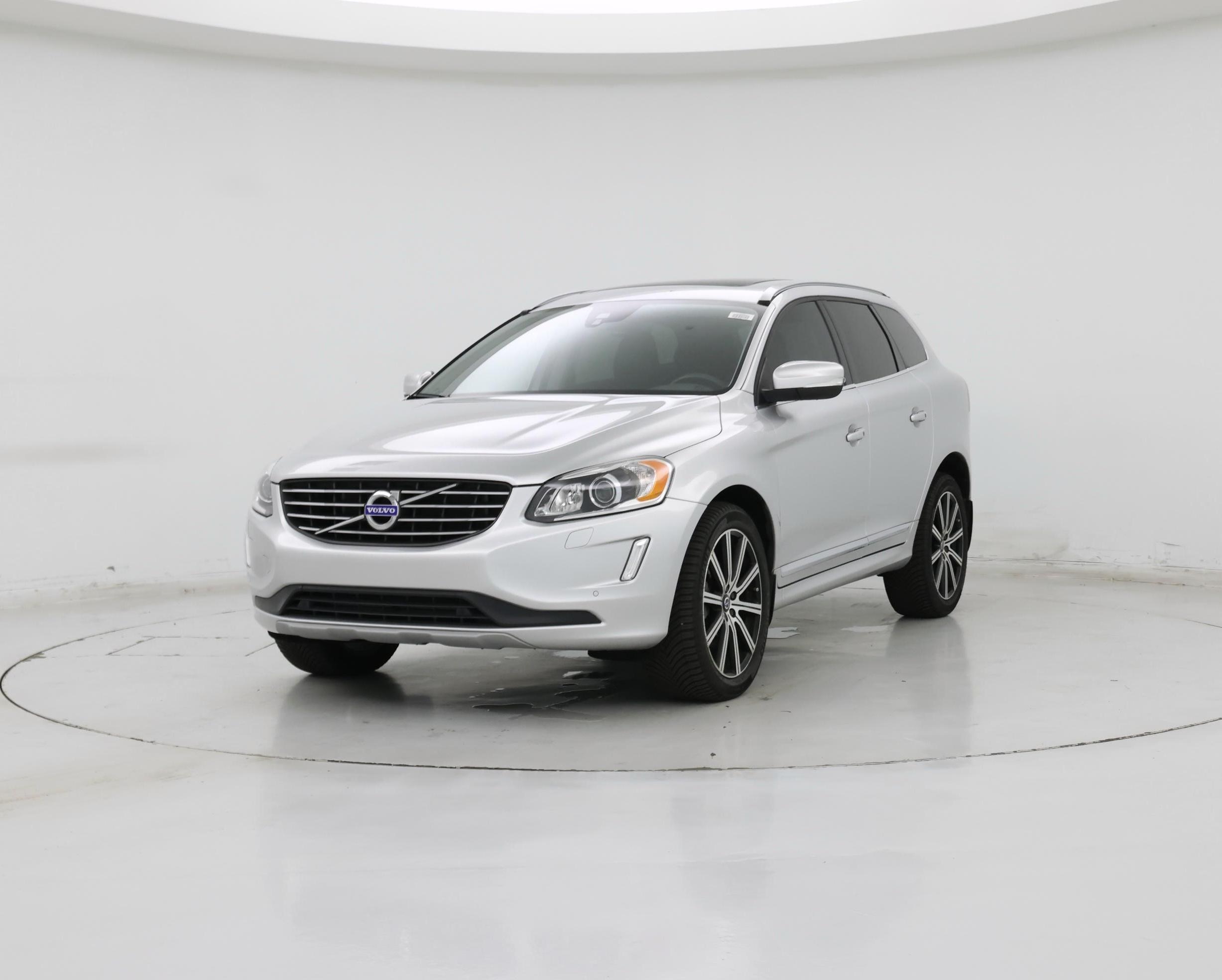 Thumbnail: 2017 Volvo XC60 - 4