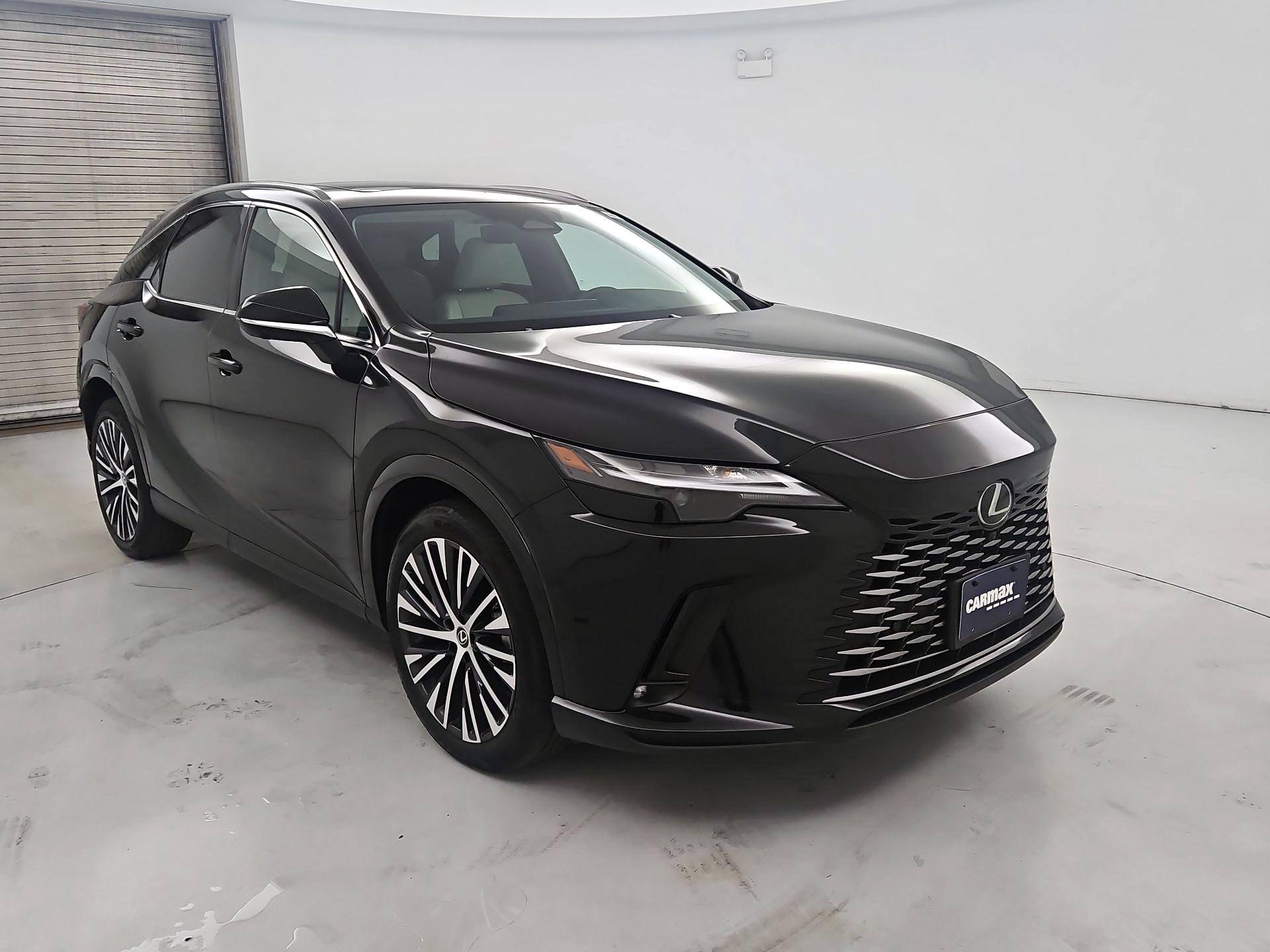 Thumbnail: 2024 Lexus RX - 1