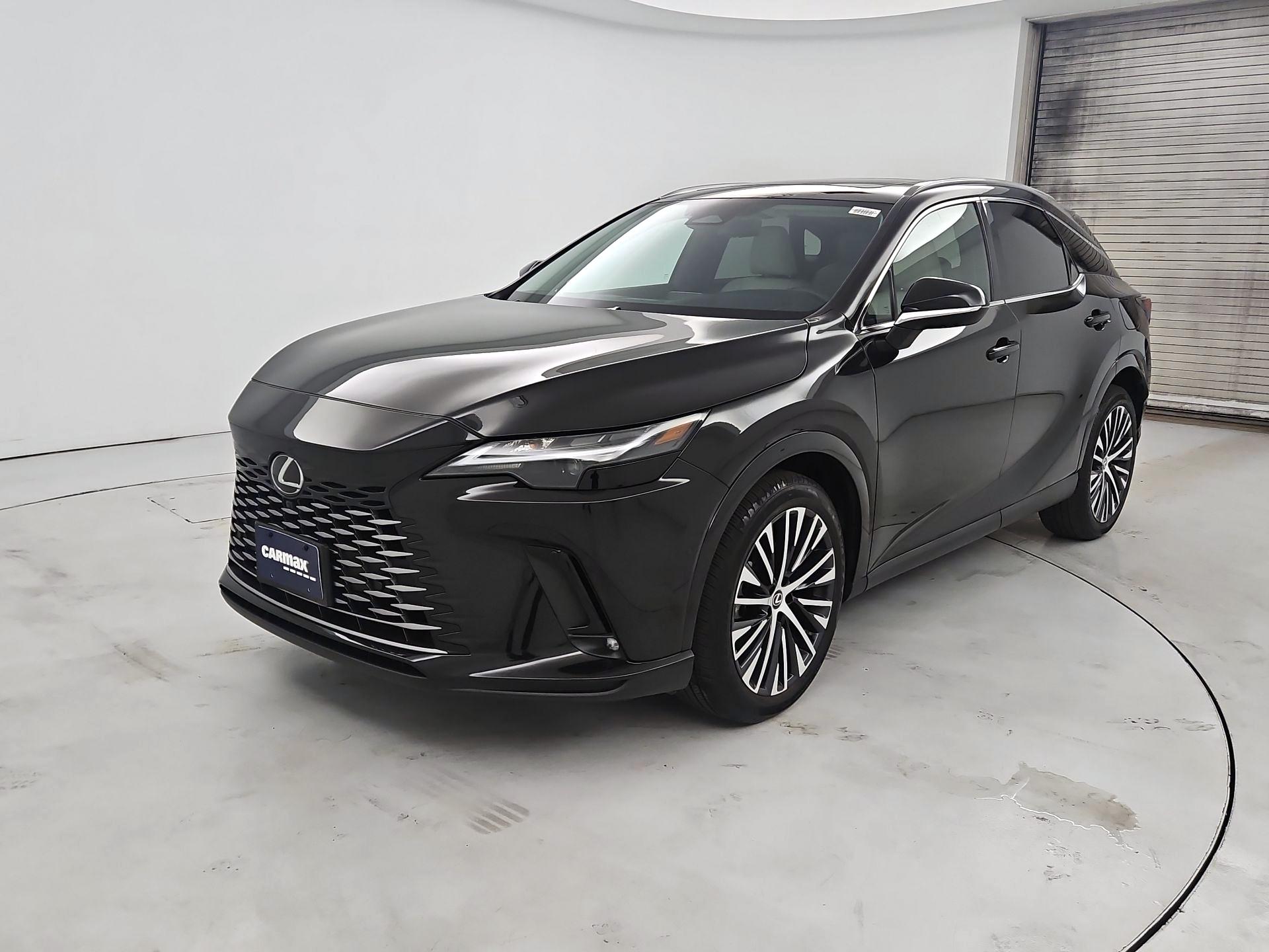 Thumbnail: 2024 Lexus RX - 3