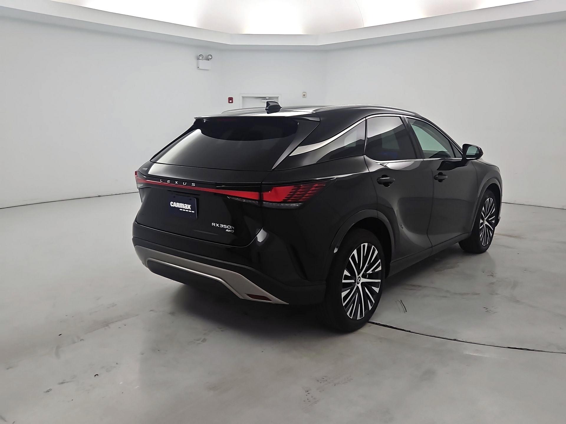 Thumbnail: 2024 Lexus RX - 5