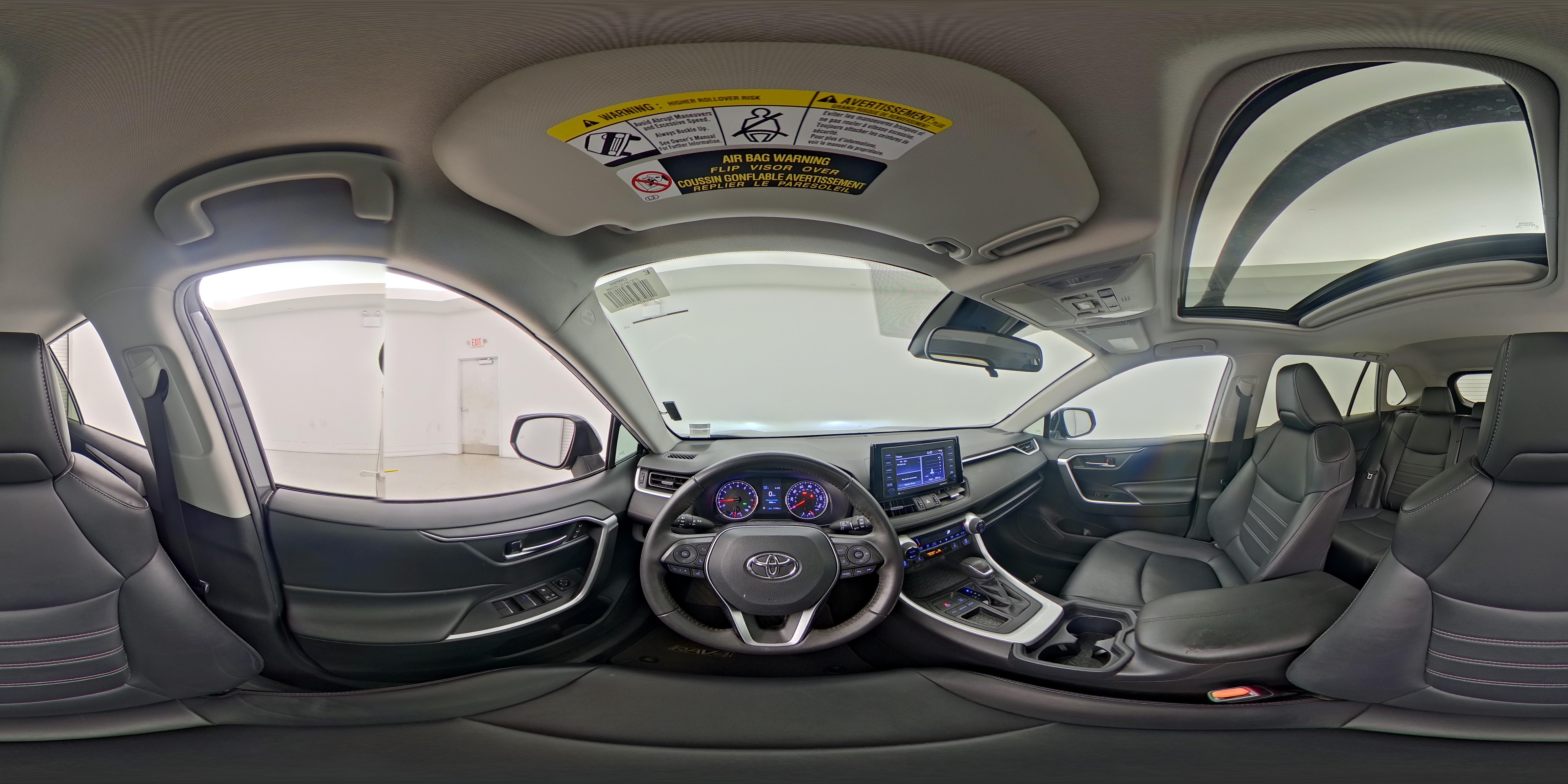 2020 Toyota RAV4 XLE Premium - Photo 27
