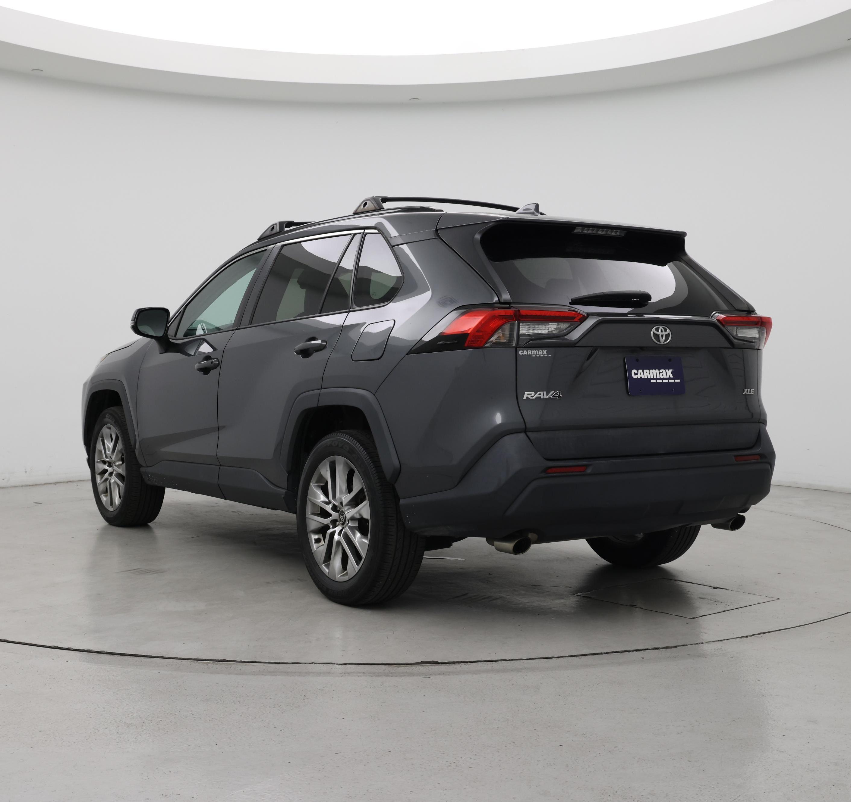 Thumbnail: 2020 Toyota RAV4 - 2