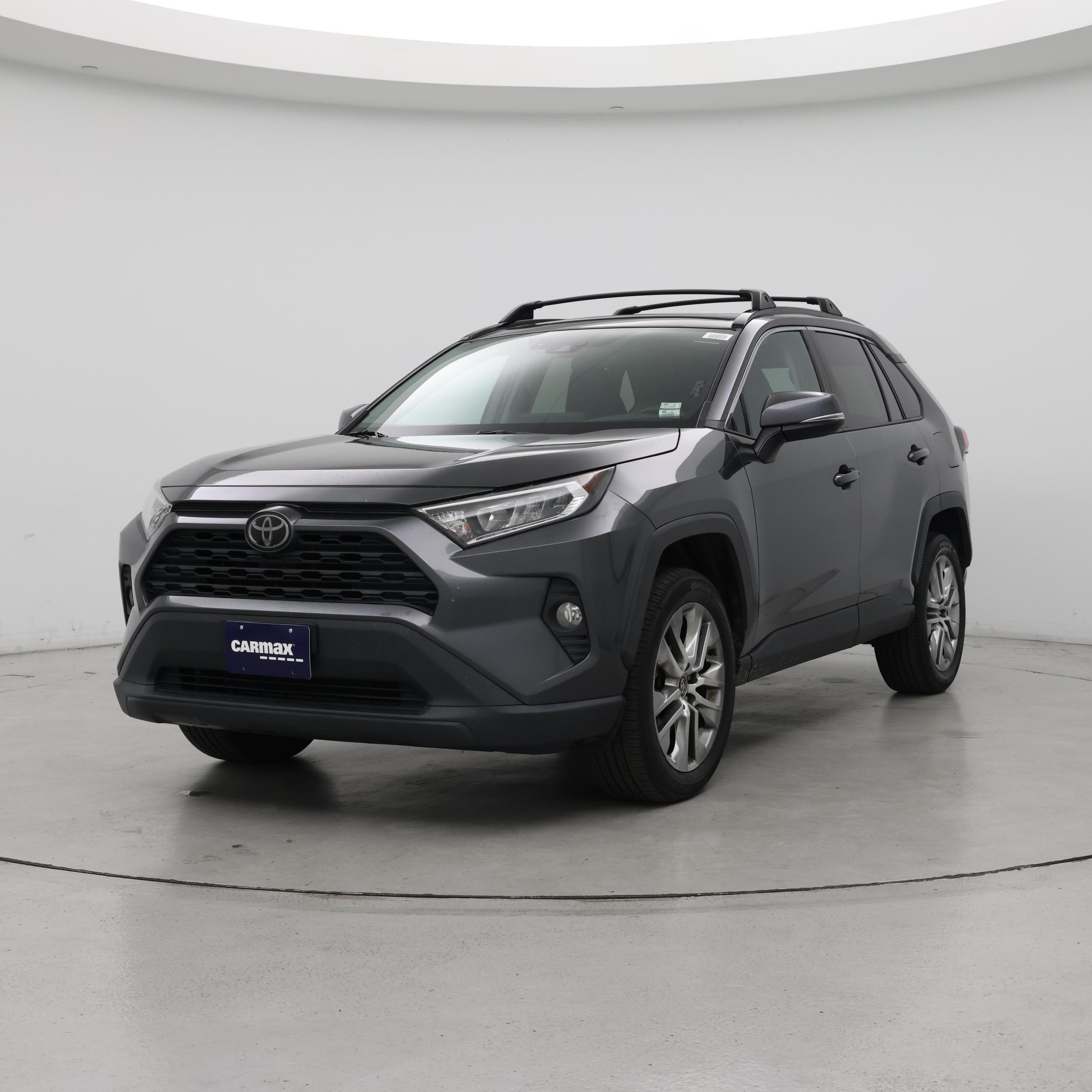 Thumbnail: 2020 Toyota RAV4 - 4