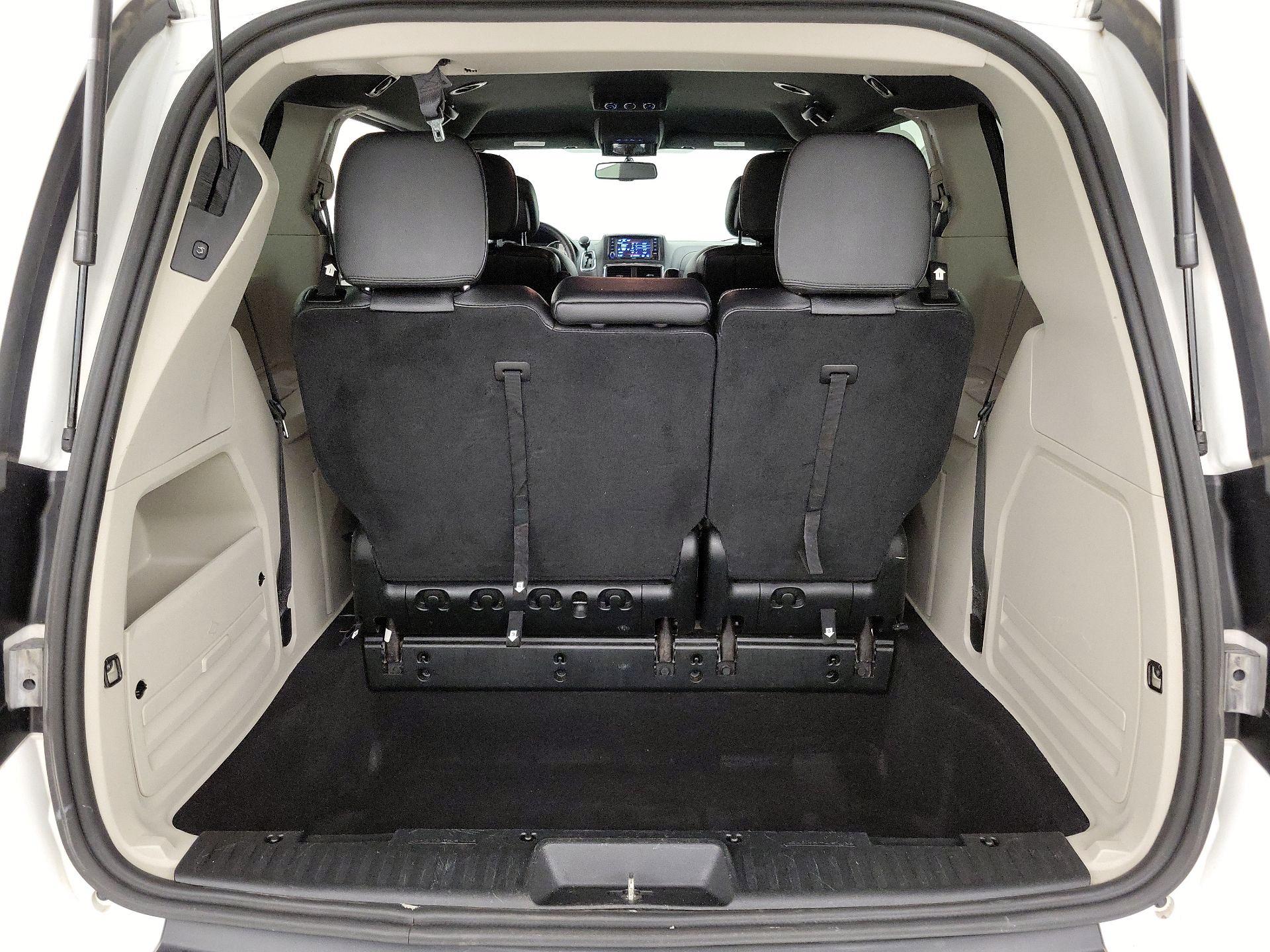 Thumbnail: 2018 Dodge Grand Caravan - 20