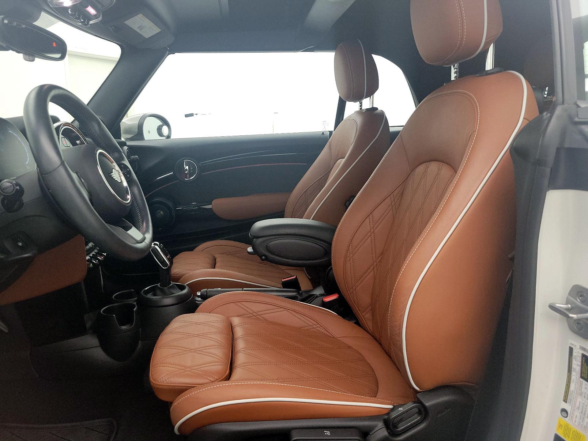 Thumbnail: 2023 MINI Cooper - 11