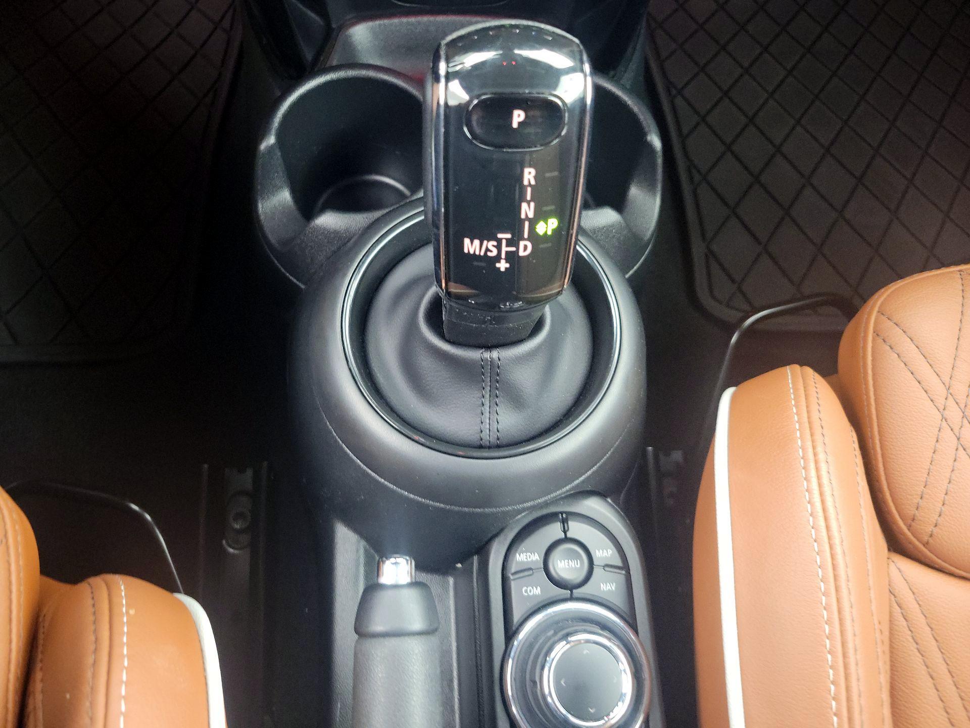 Thumbnail: 2023 MINI Cooper - 18