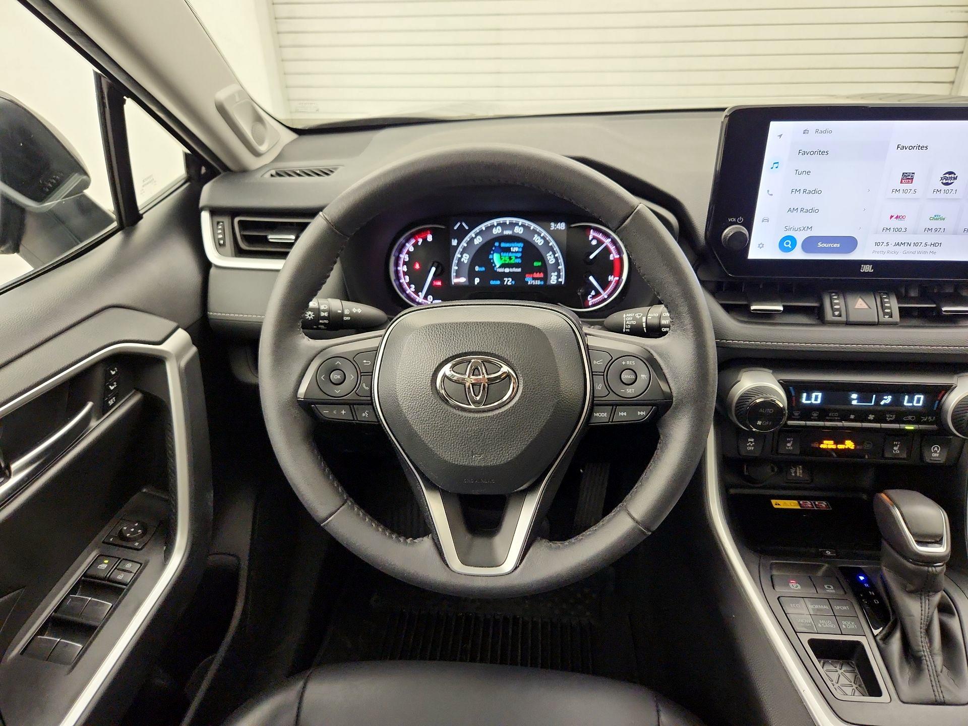 Thumbnail: 2024 Toyota RAV4 - 10