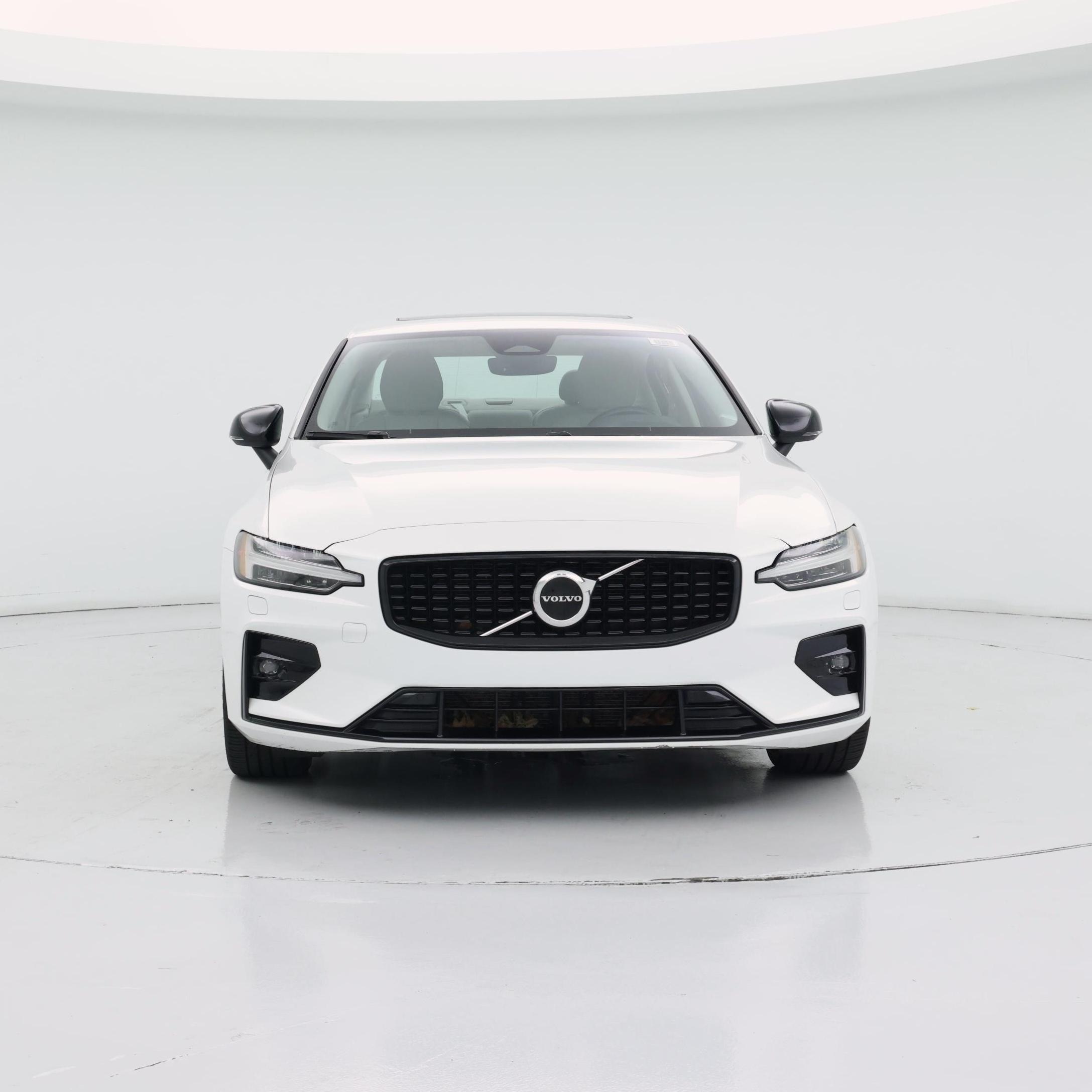 Thumbnail: 2024 Volvo S60 - 5