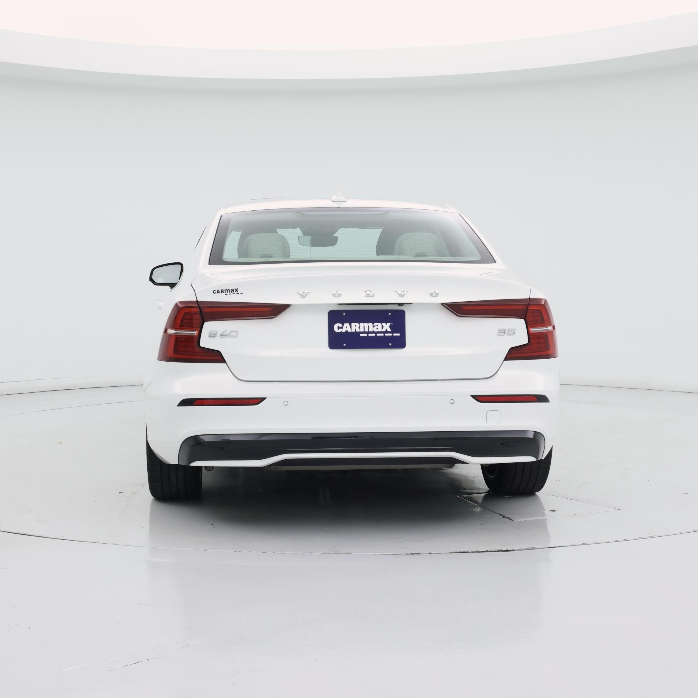 Thumbnail: 2024 Volvo S60 - 6