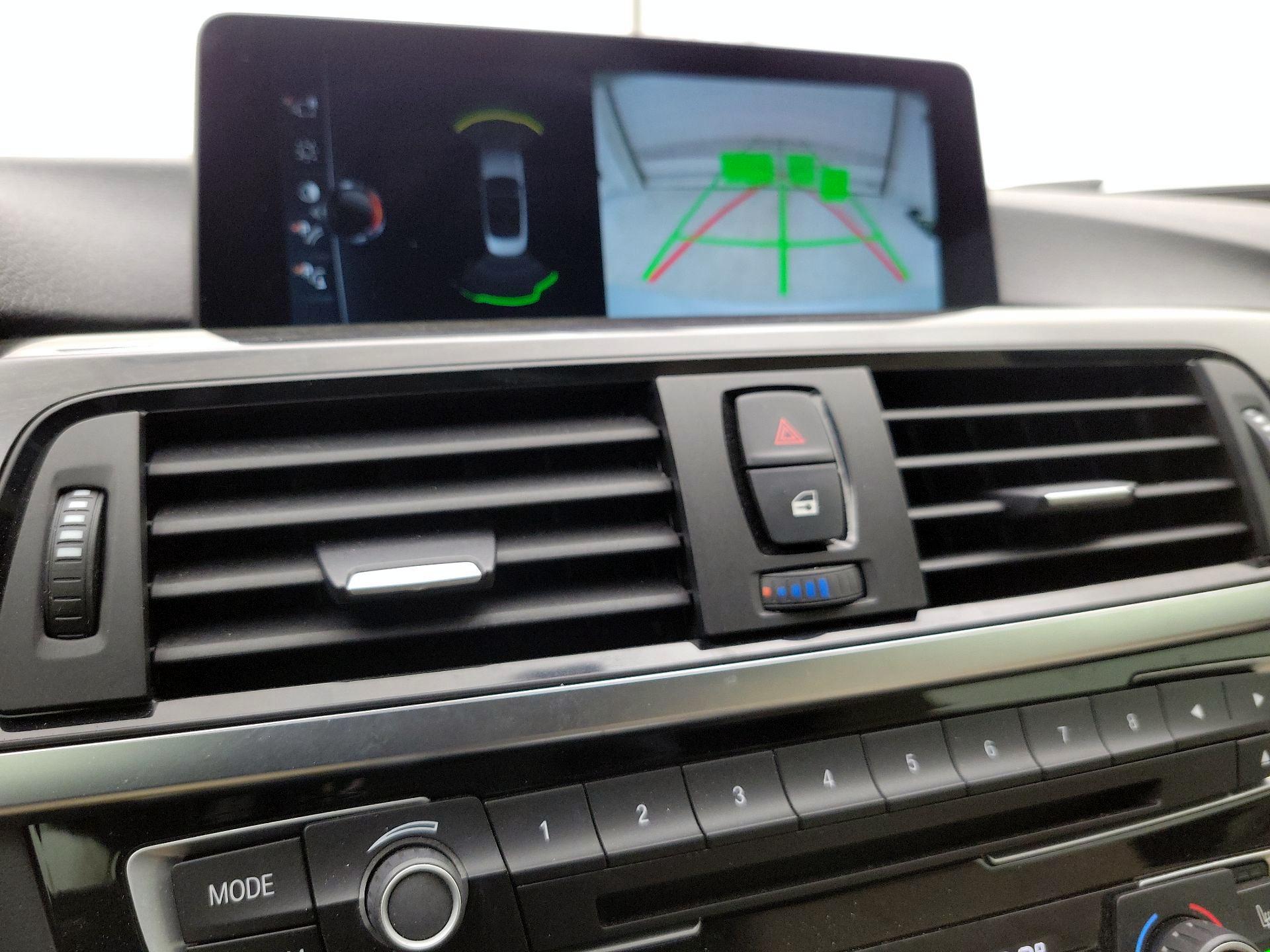 Thumbnail: 2017 BMW 4 Series - 15