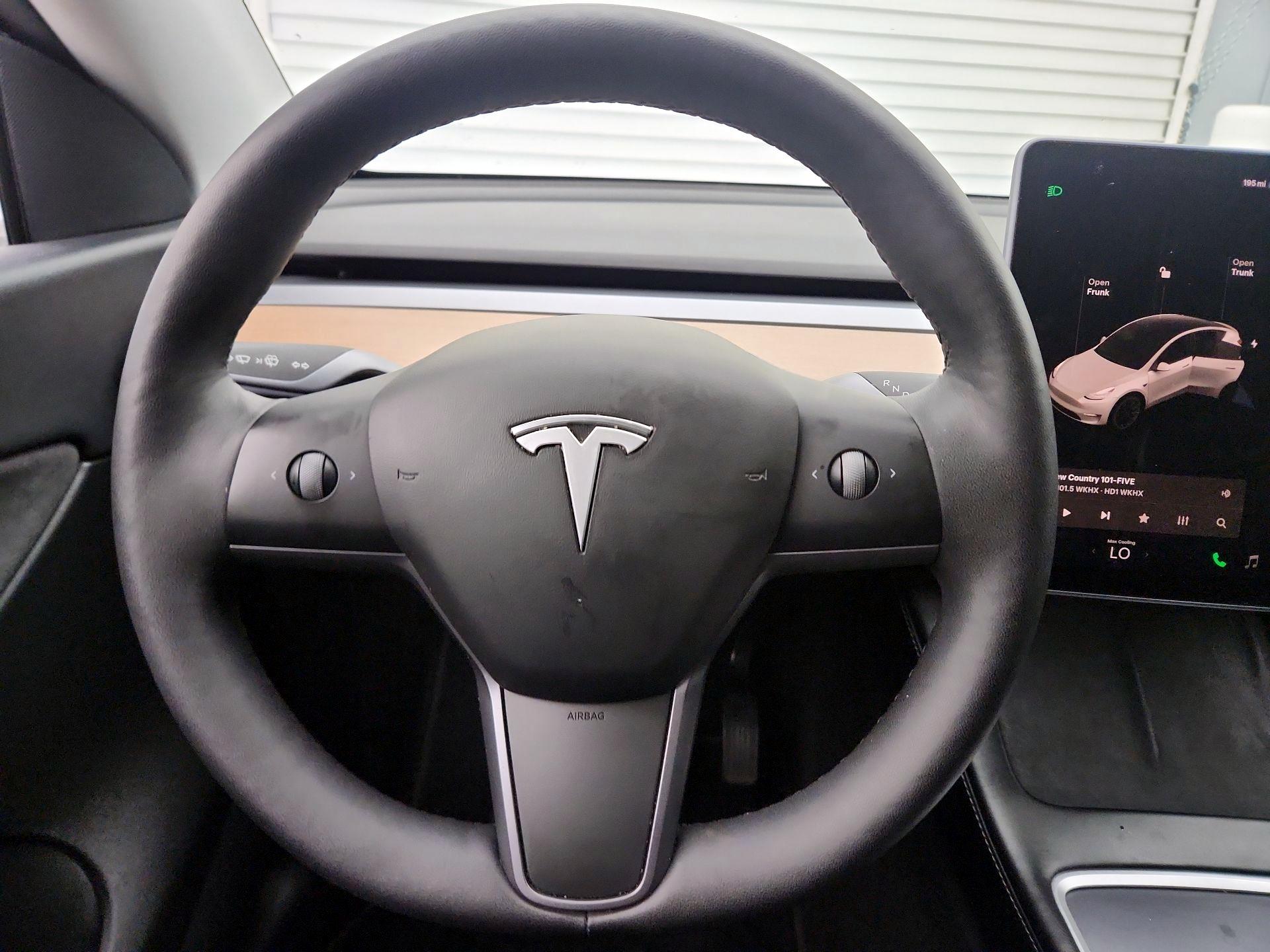 Thumbnail: 2021 Tesla Model Y - 10