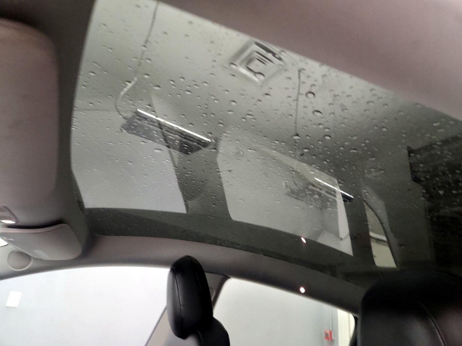 2021 Tesla Model Y Long Range - Photo 18