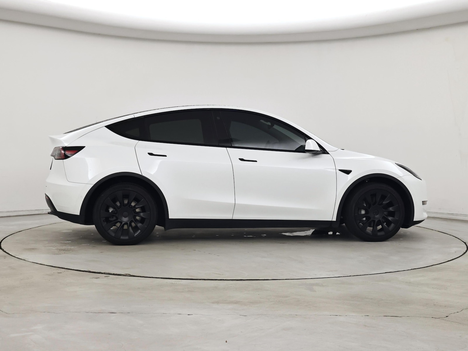 2021 Tesla Model Y Long Range - Photo 8