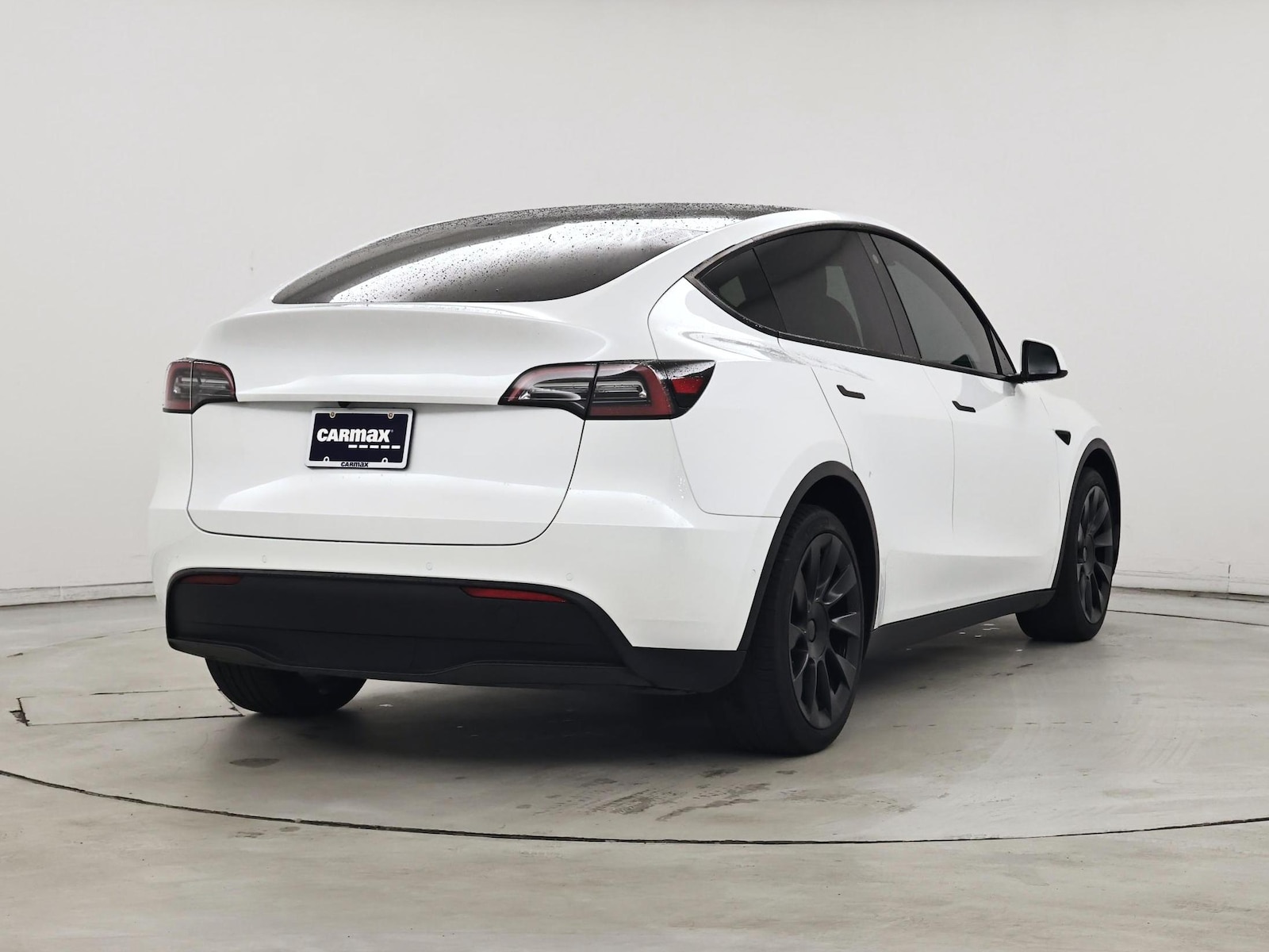 2021 Tesla Model Y Long Range - Photo 9