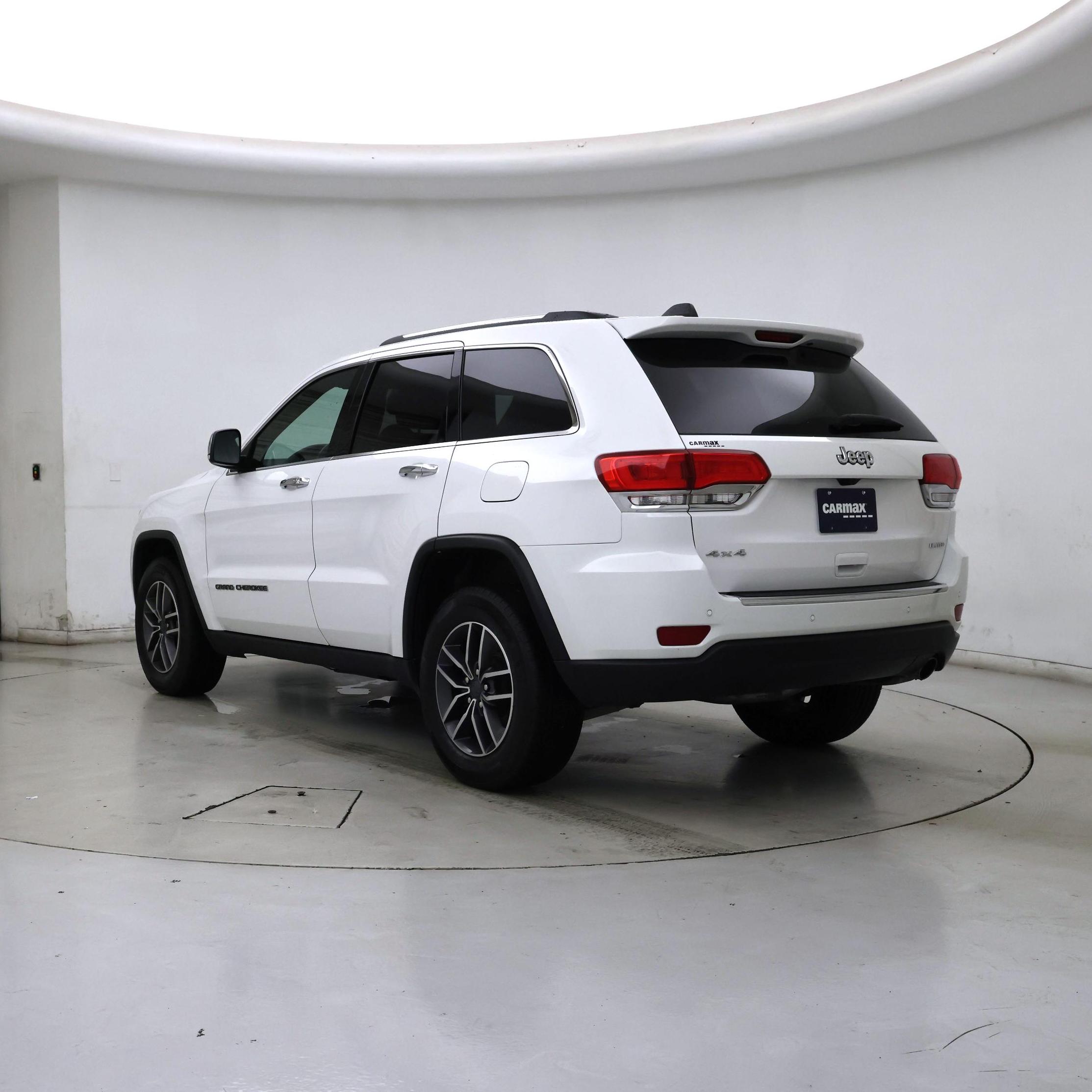 Thumbnail: 2019 Jeep Grand Cherokee - 2