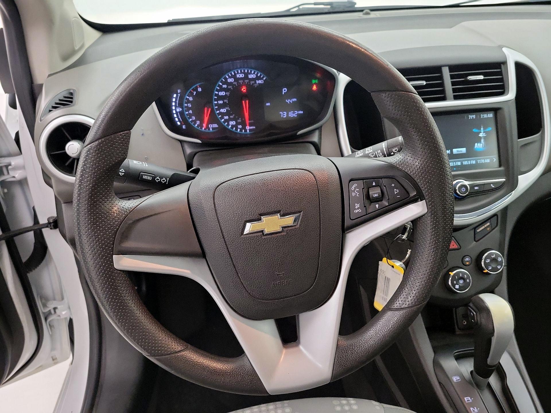 Thumbnail: 2017 Chevrolet Sonic - 10
