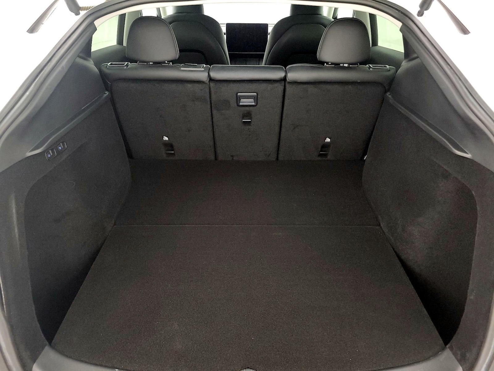 2023 Tesla Model Y Long Range - Photo 21