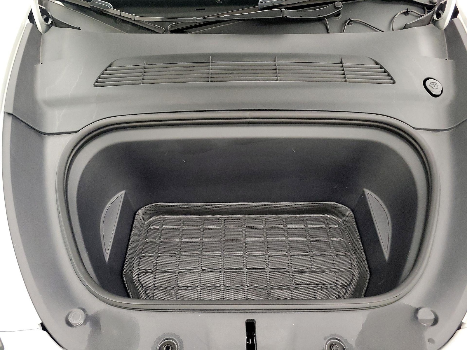 2023 Tesla Model Y Long Range - Photo 22
