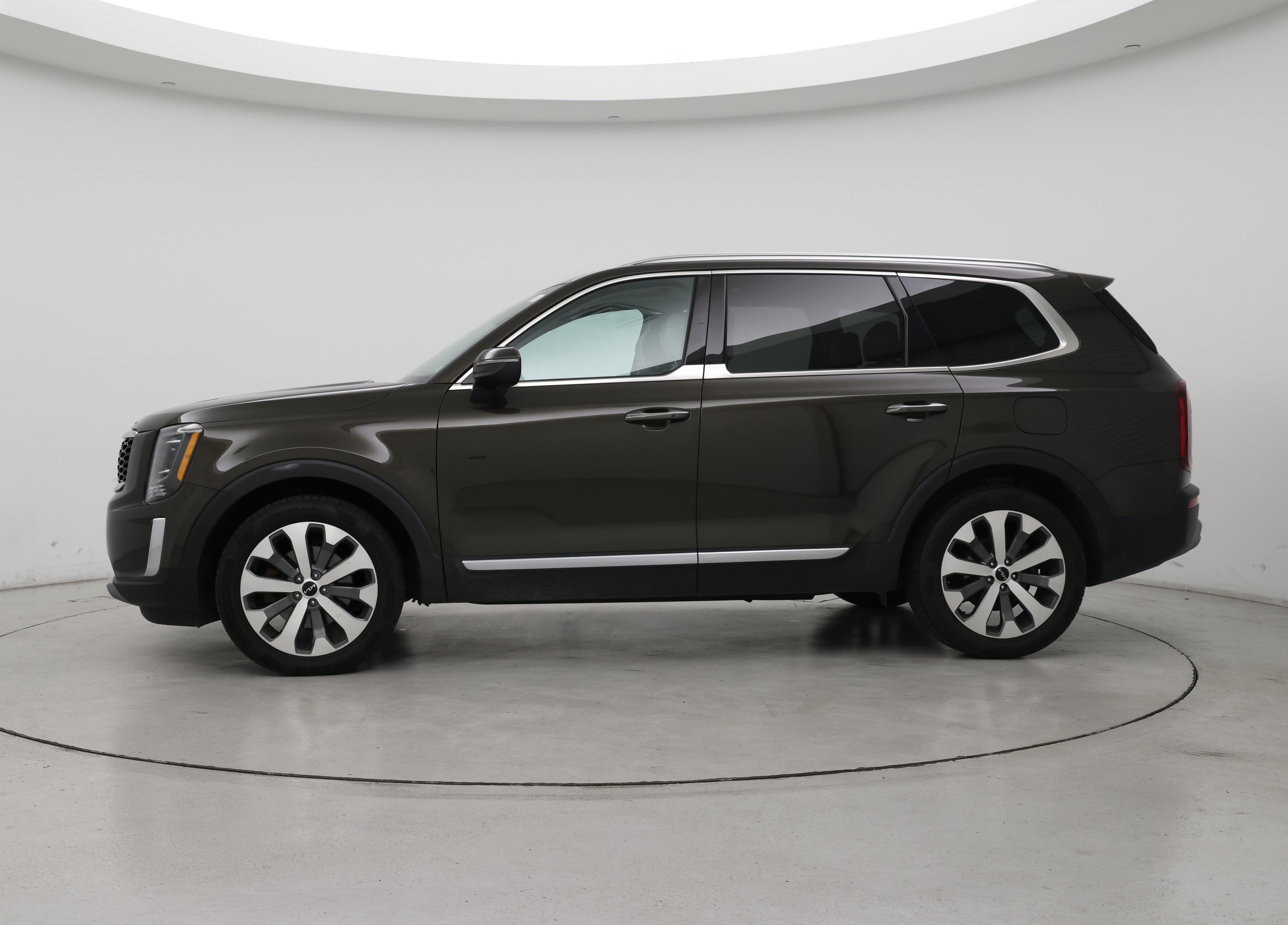 Thumbnail: 2022 Kia Telluride - 3