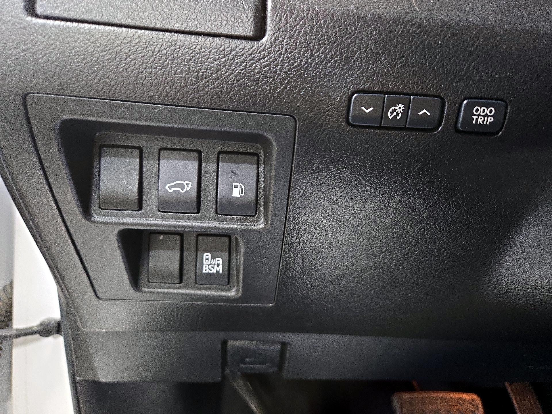 Thumbnail: 2015 Lexus RX - 13