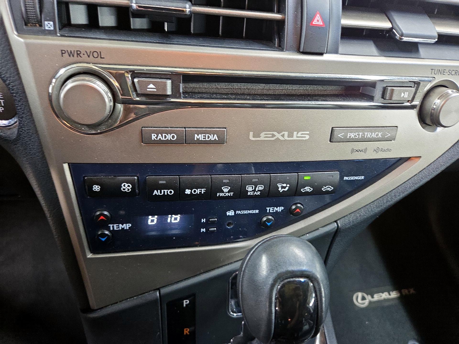 Thumbnail: 2015 Lexus RX - 16