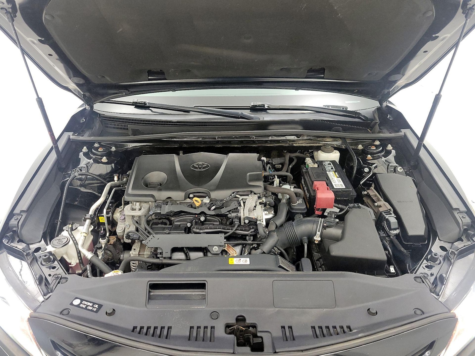 2020 Toyota Camry SE - Photo 21