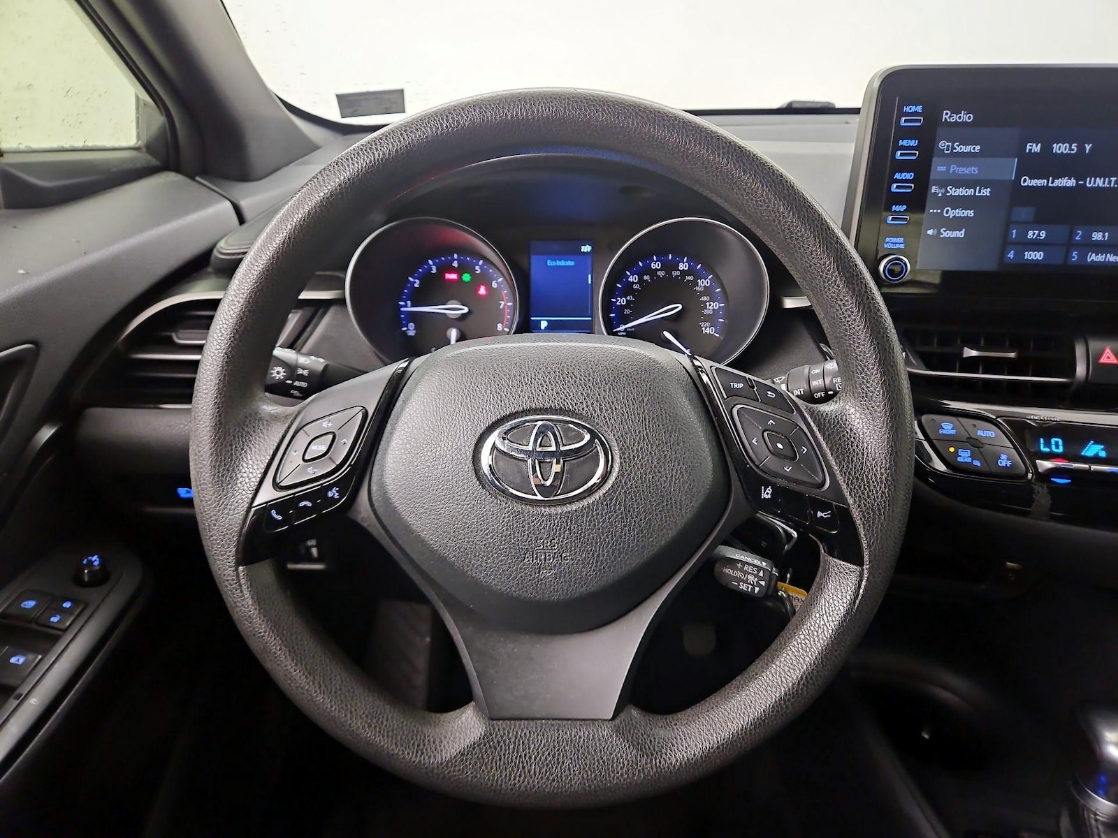 2019 Toyota C-HR LE - Photo 11