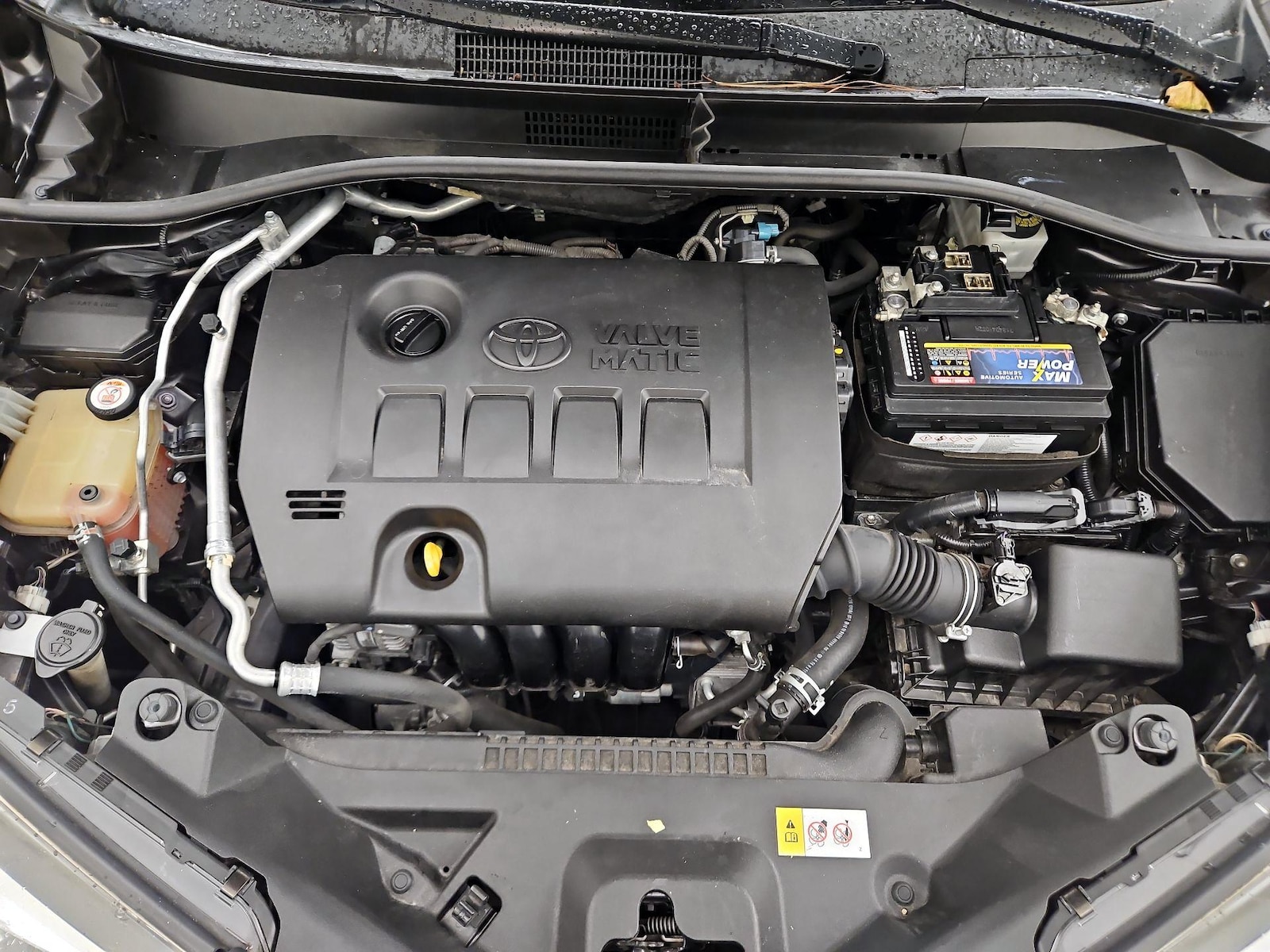 2019 Toyota C-HR LE - Photo 22