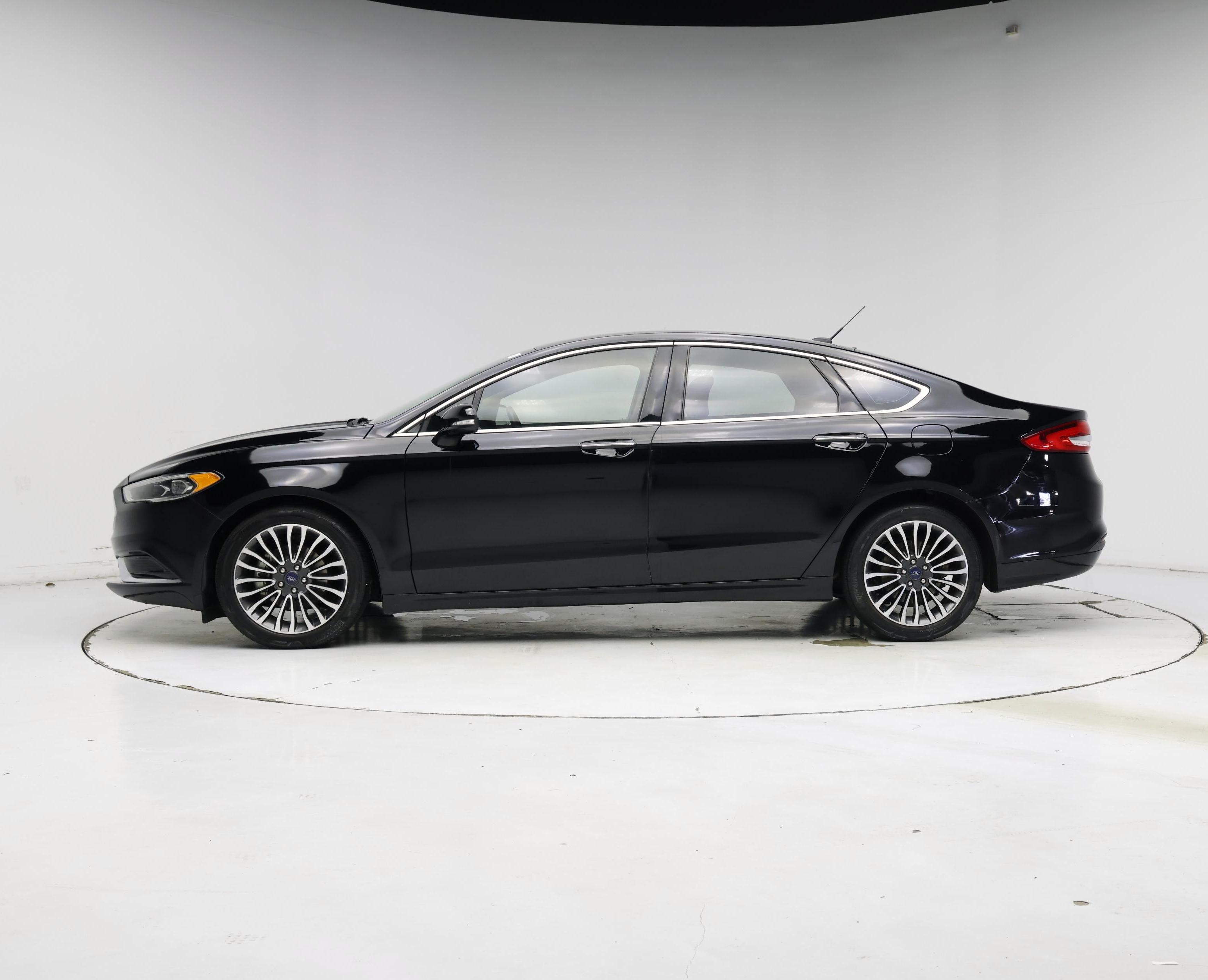 Thumbnail: 2018 Ford Fusion - 3