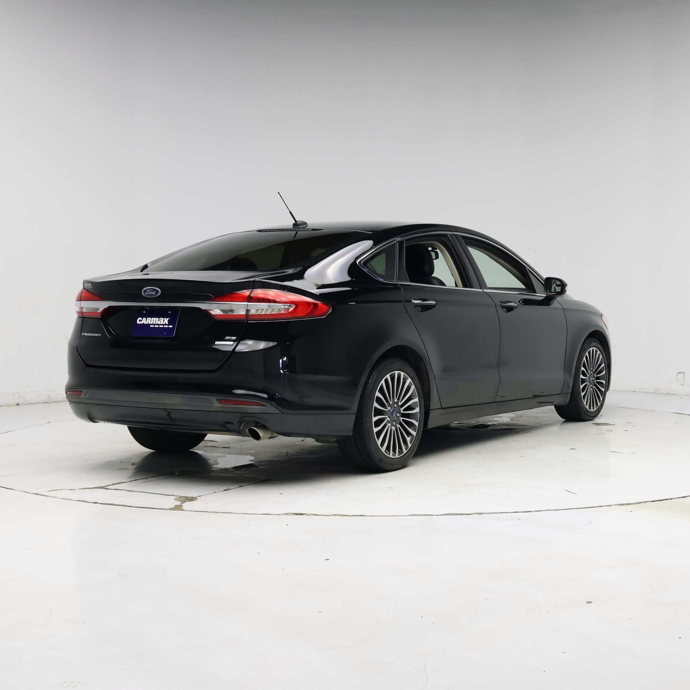 Thumbnail: 2018 Ford Fusion - 8