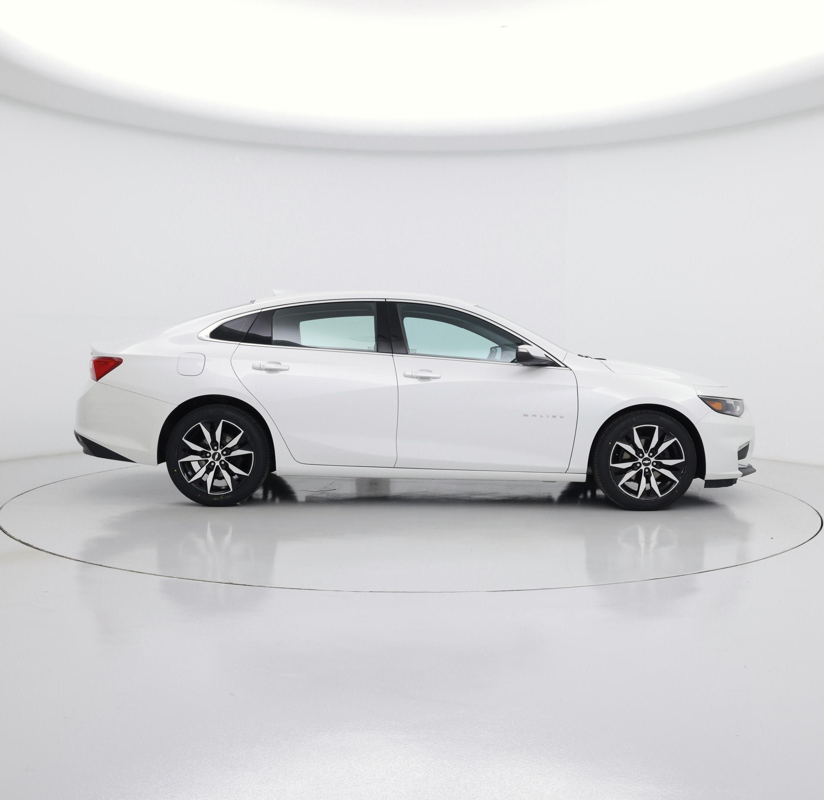 Thumbnail: 2017 Chevrolet Malibu - 7