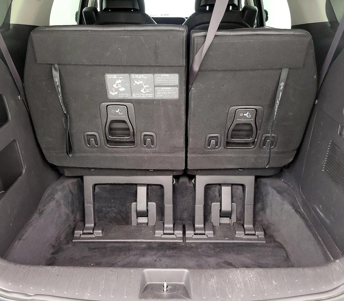 Trunk/Cargo (Seats Up)