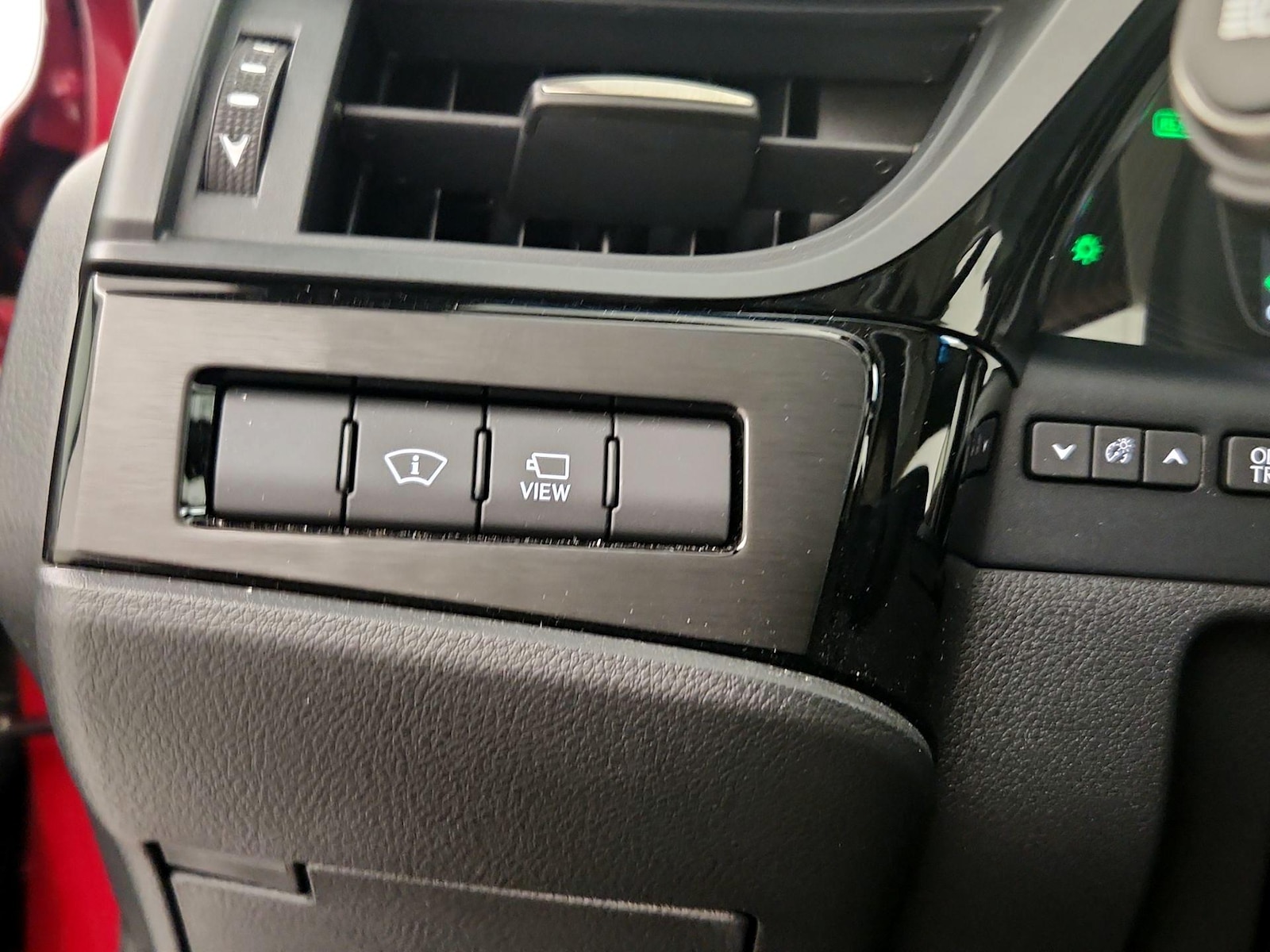 2025 Lexus ES Hybrid 300h Ultra Luxury - Photo 14