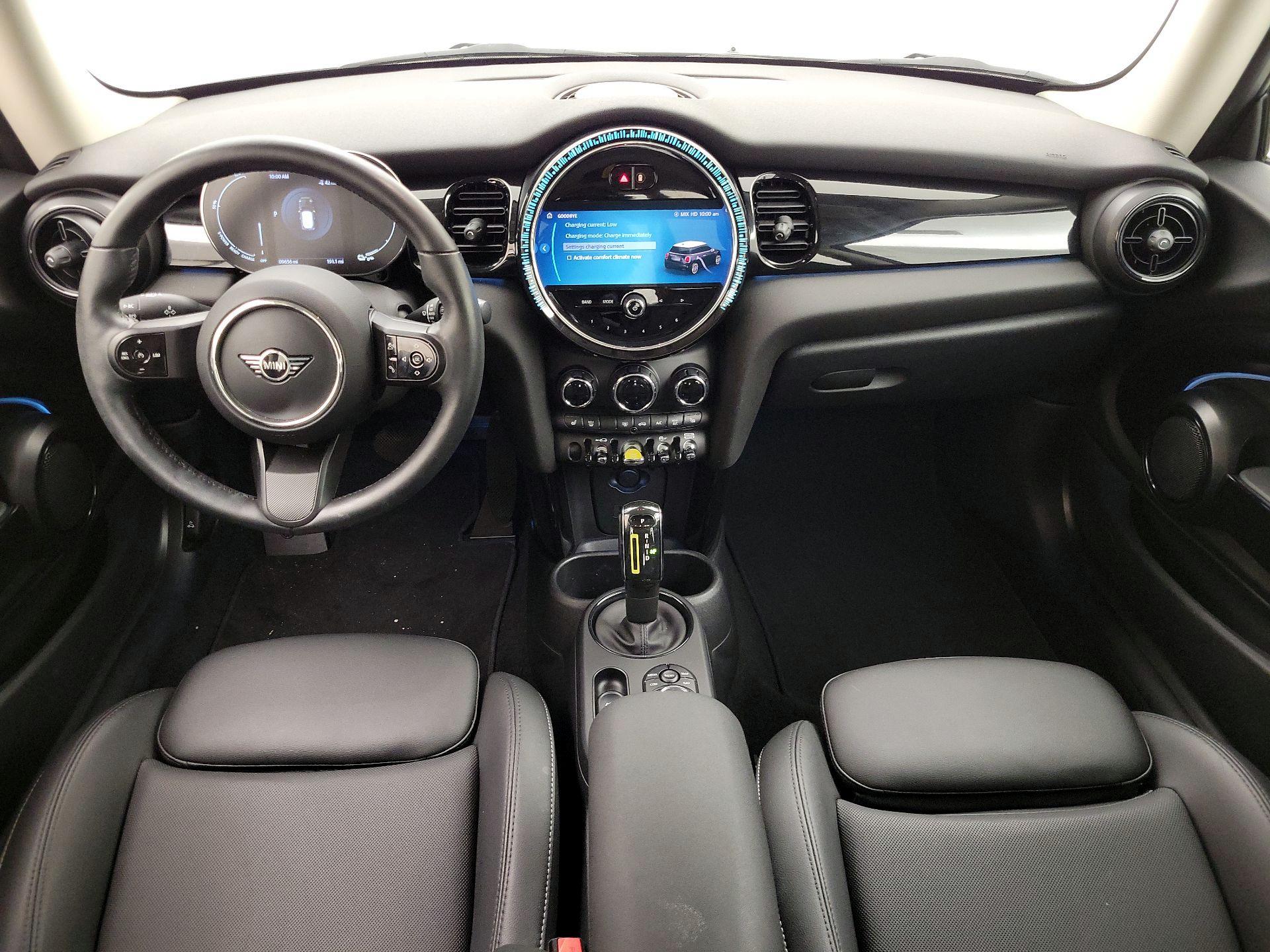 Thumbnail: 2022 MINI Cooper Hardtop - 9