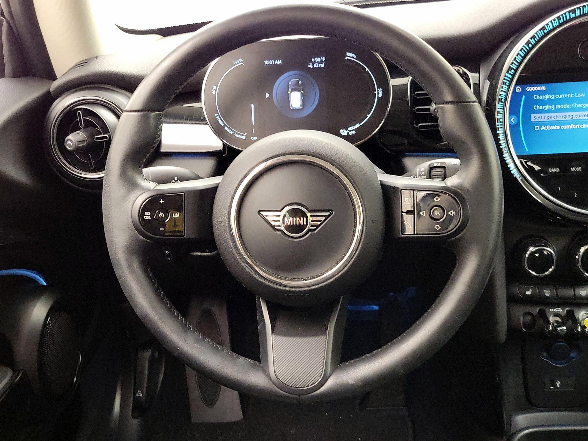 Thumbnail: 2022 MINI Cooper Hardtop - 10