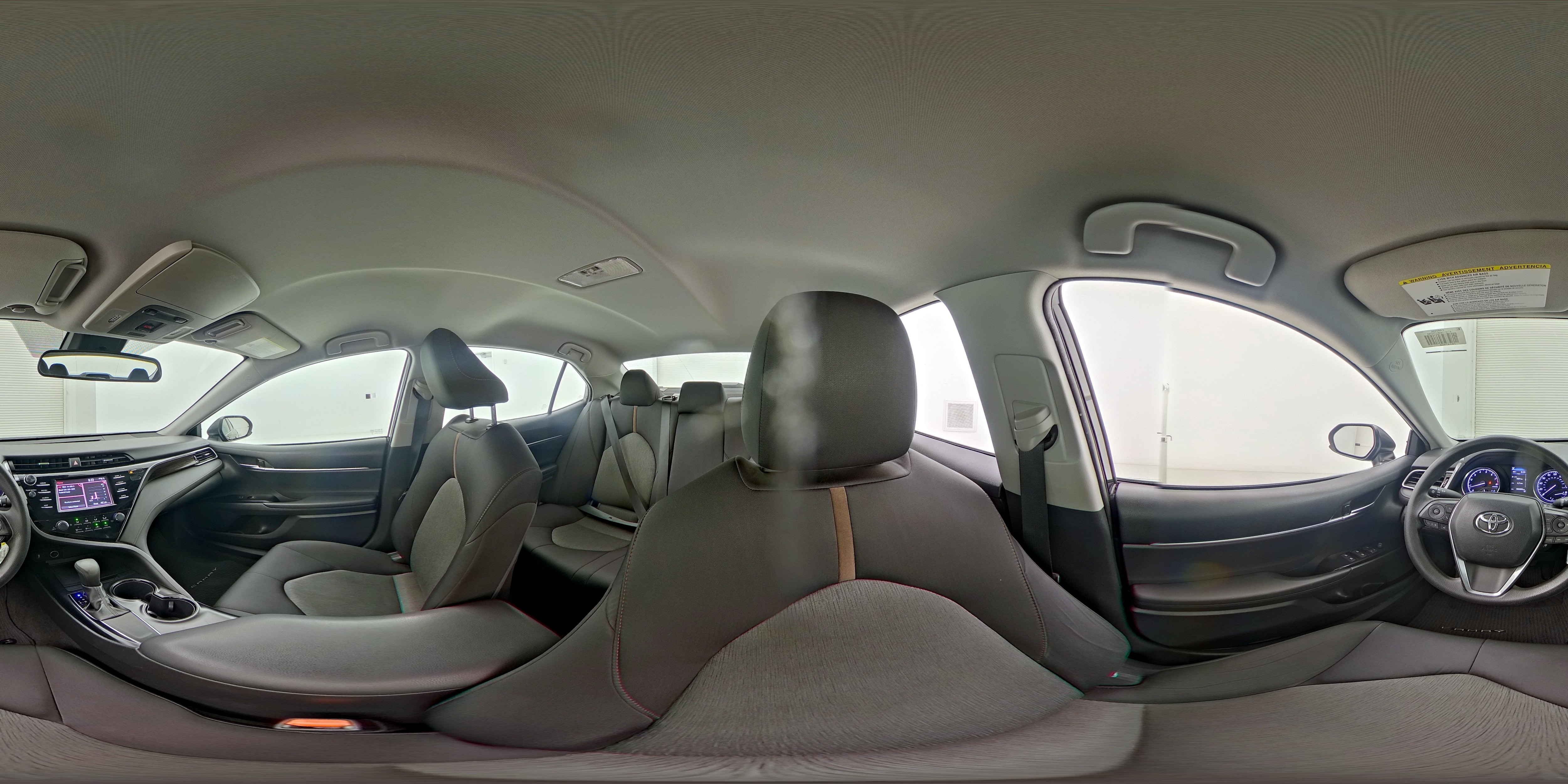 2019 Toyota Camry LE - Photo 26