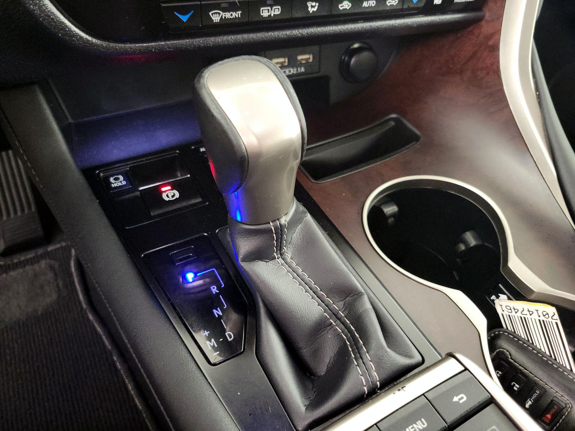 Thumbnail: 2020 Lexus RX - 16
