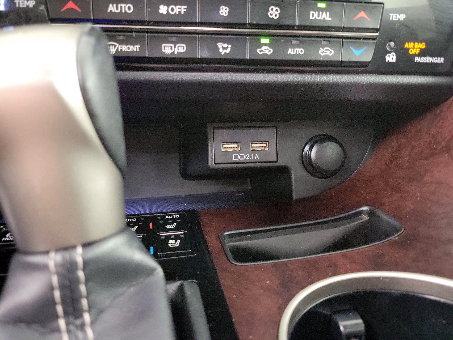 Thumbnail: 2020 Lexus RX - 17