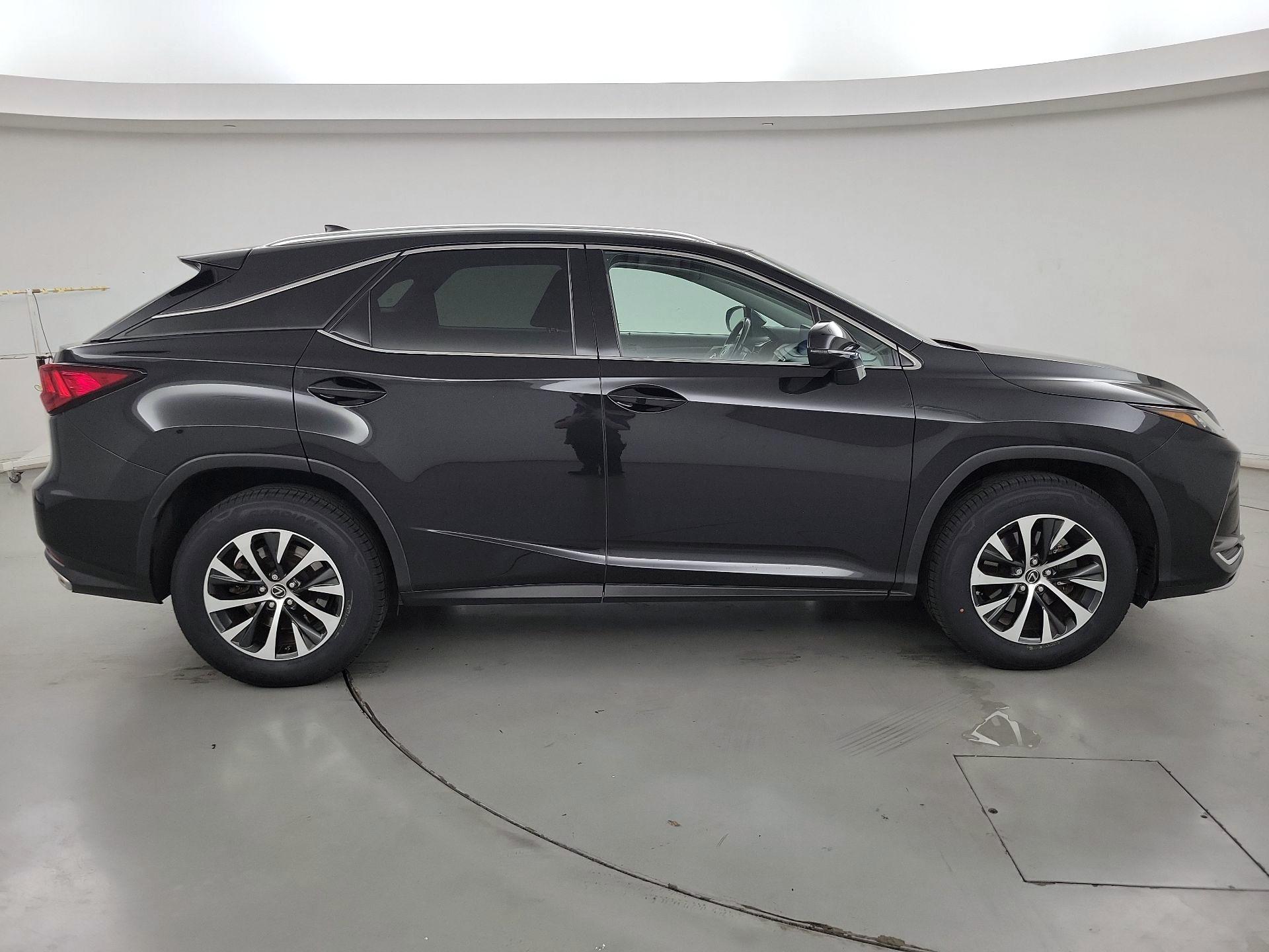 Thumbnail: 2020 Lexus RX - 4