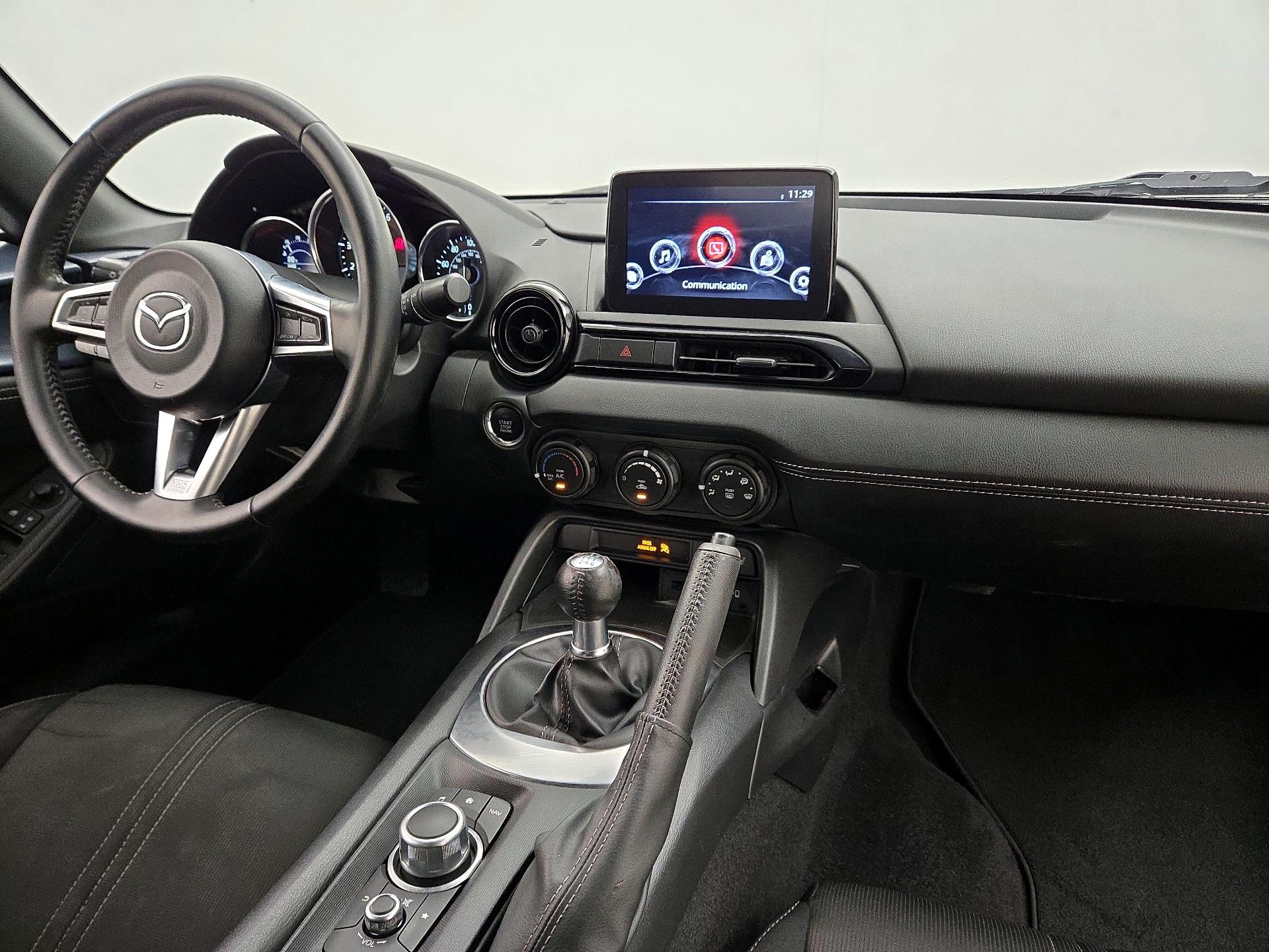Thumbnail: 2021 Mazda MX-5 Miata - 9