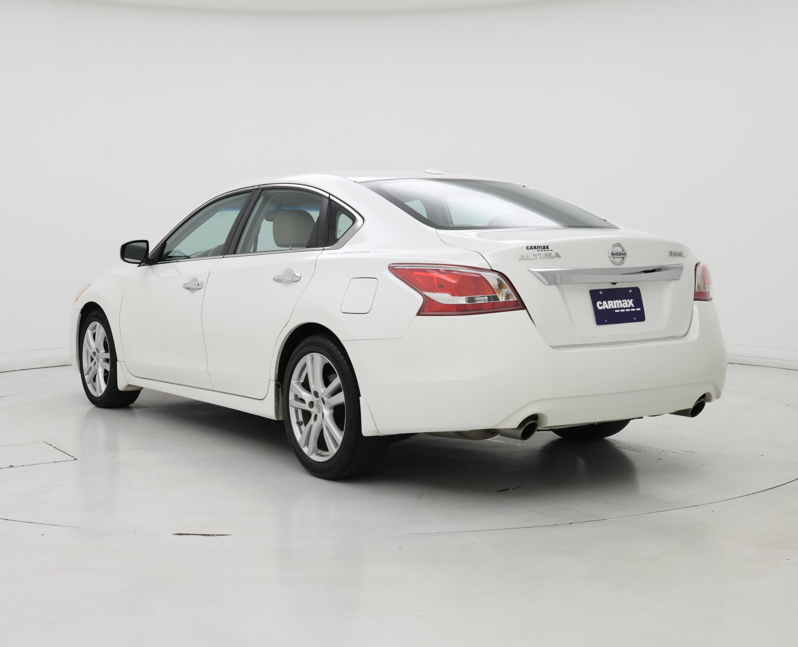 Thumbnail: 2014 Nissan Altima - 2