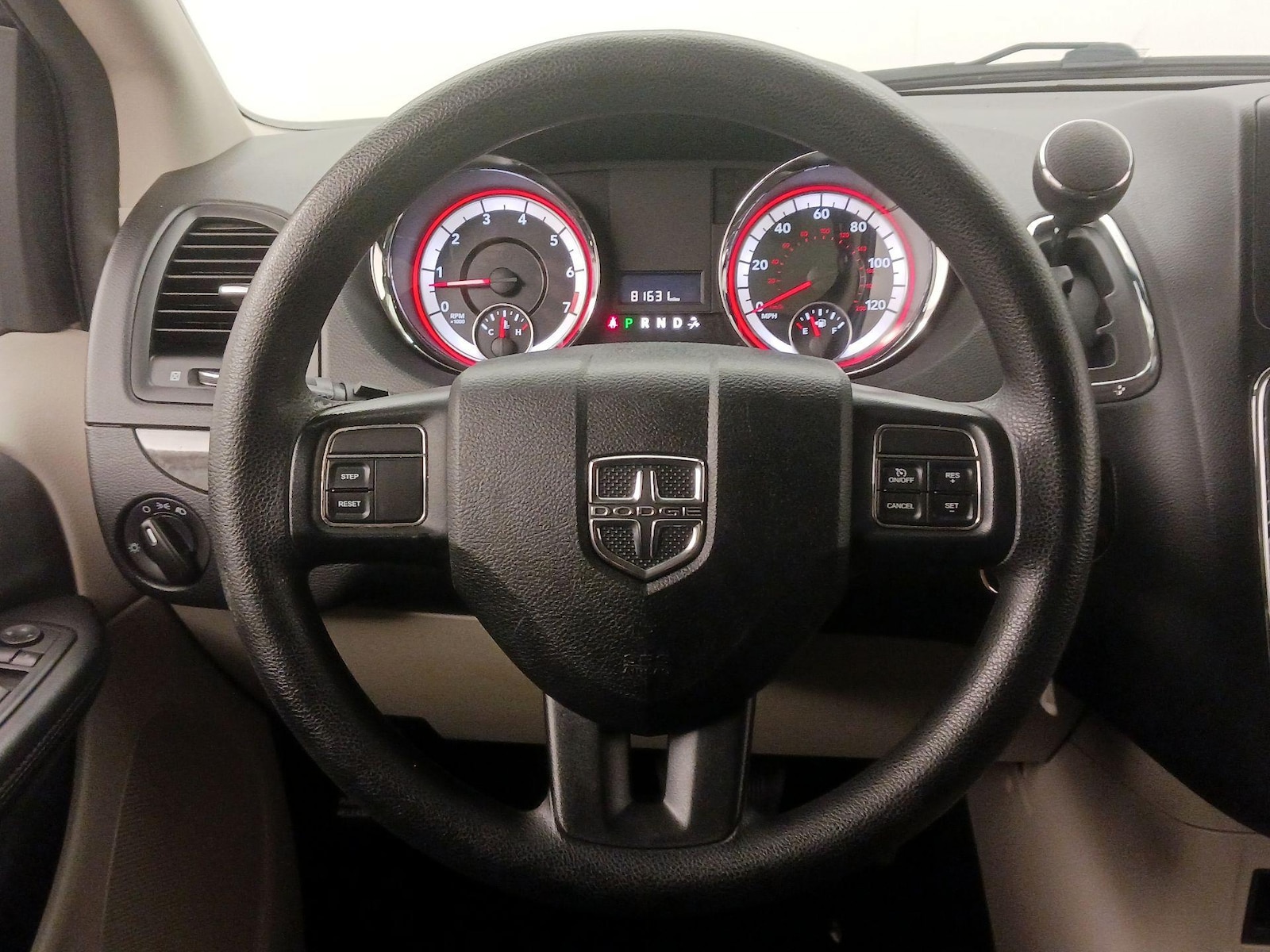 2016 Dodge Grand Caravan SE - Photo 11