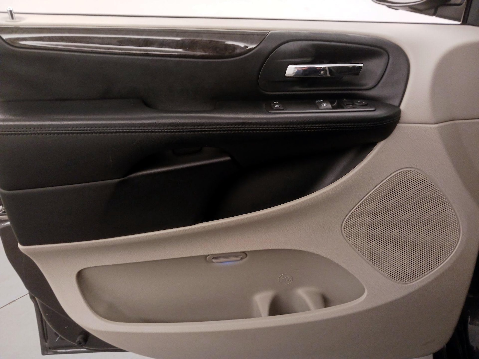 2016 Dodge Grand Caravan SE - Photo 13
