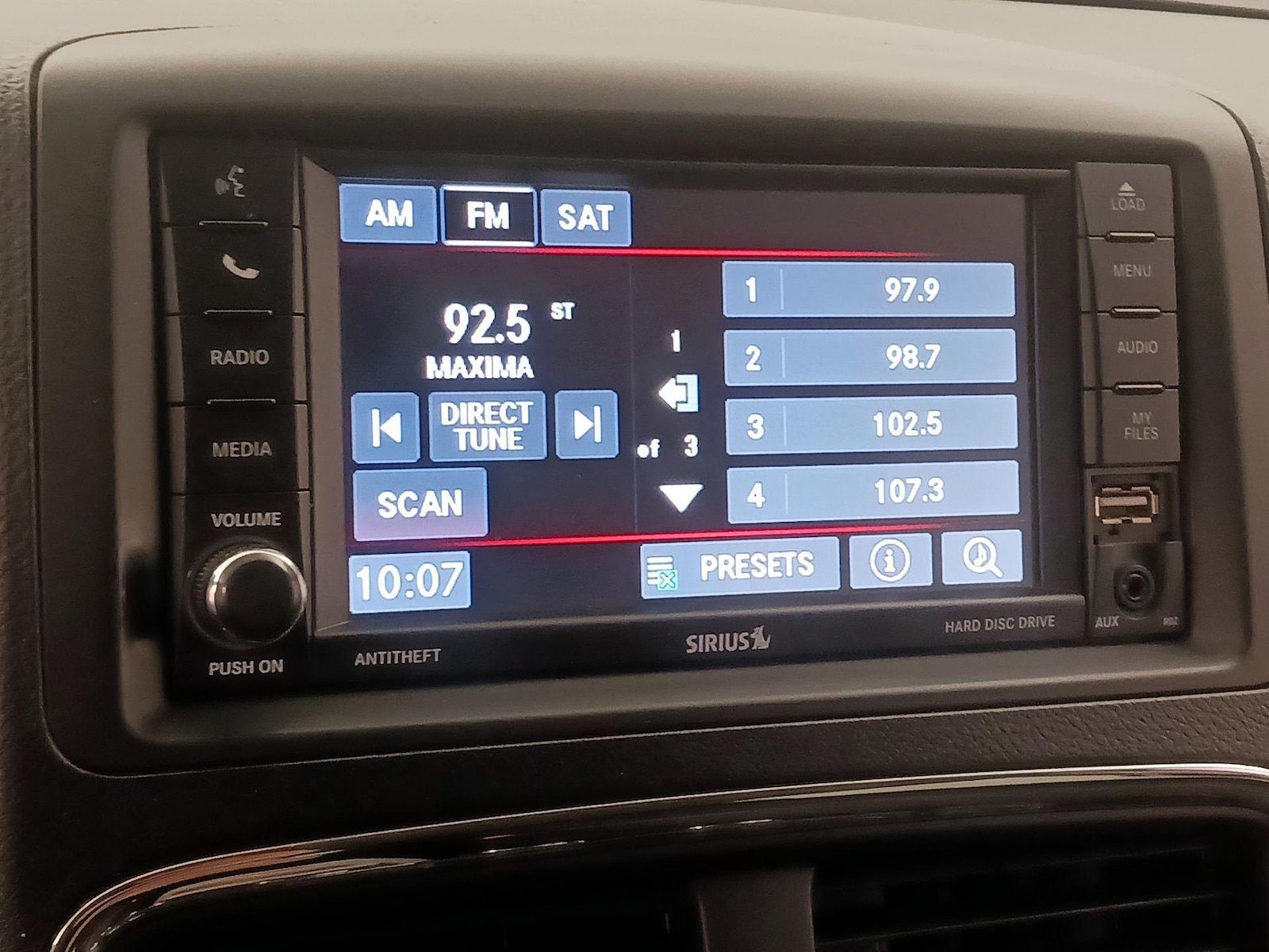 2016 Dodge Grand Caravan SE - Photo 16